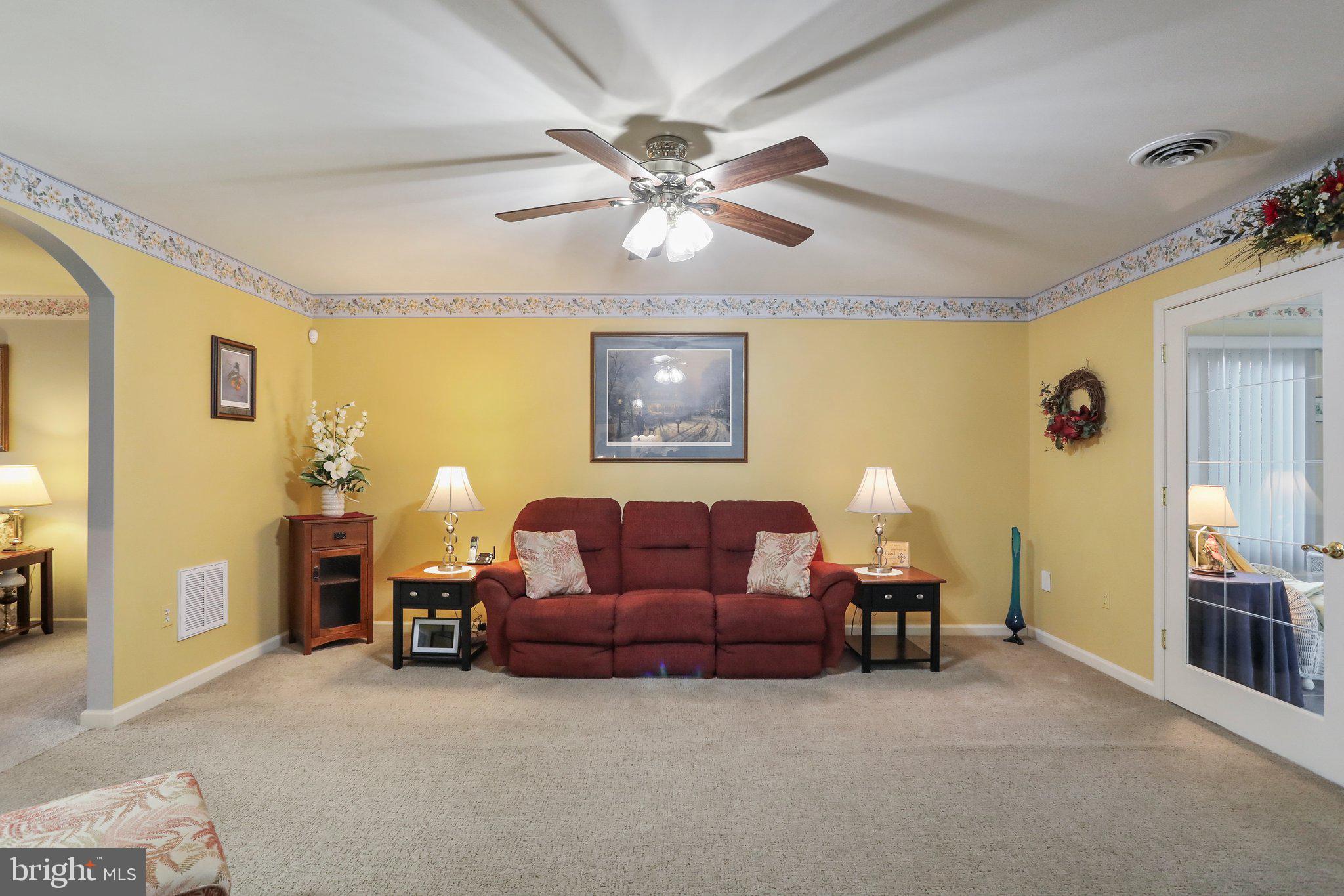 SOUTH POINTE - Residential