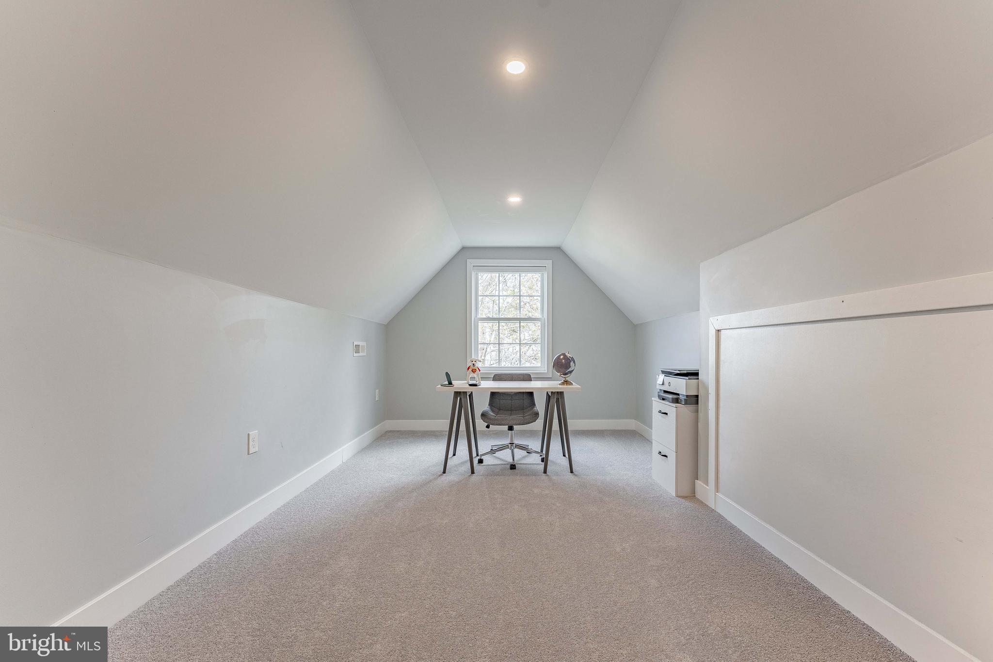 WYNNEWOOD VALLEY - Residential