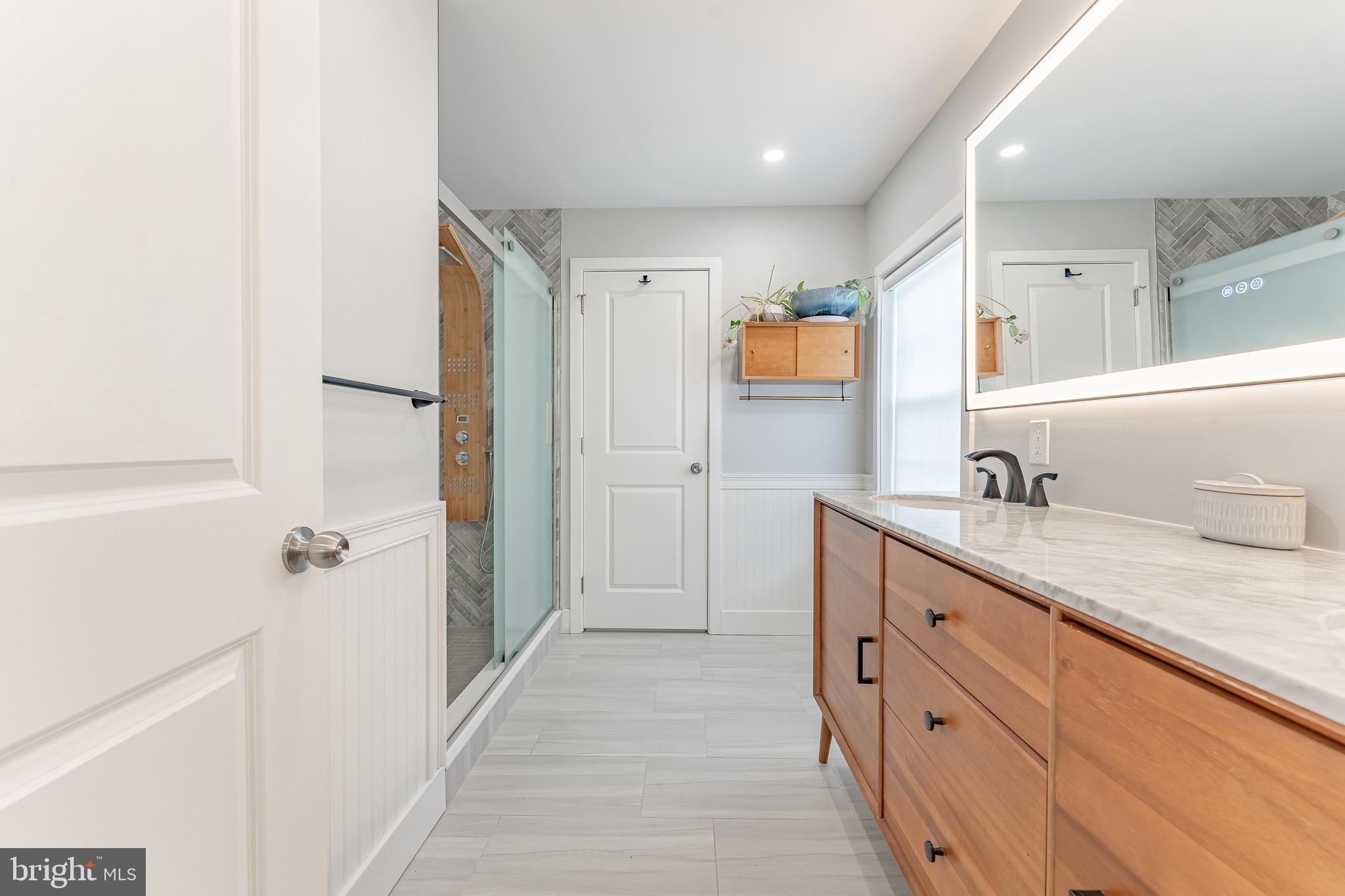 WYNNEWOOD VALLEY - Residential