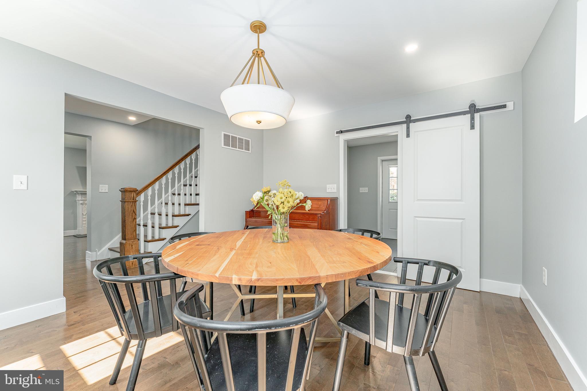 WYNNEWOOD VALLEY - Residential