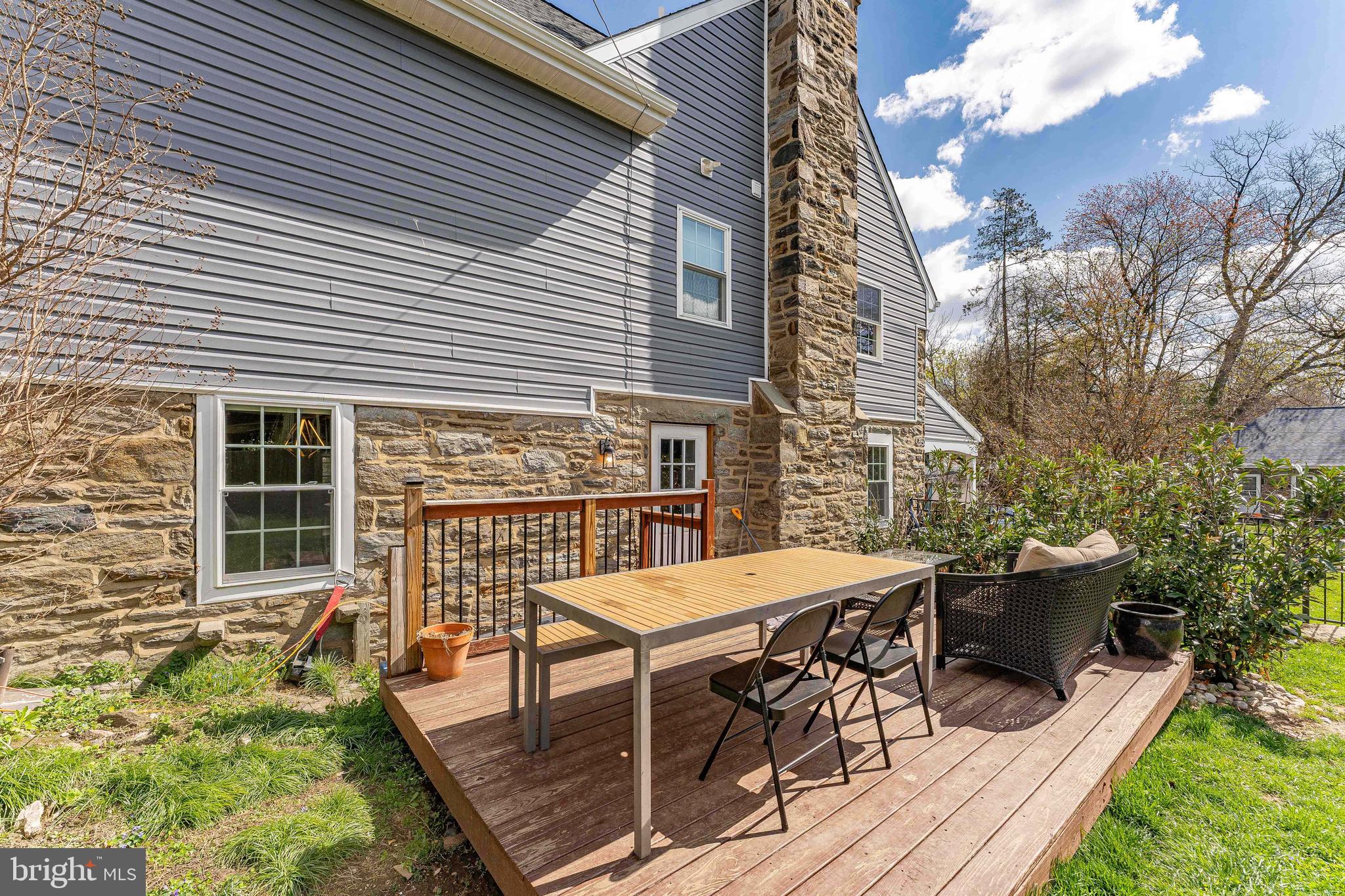 WYNNEWOOD VALLEY - Residential