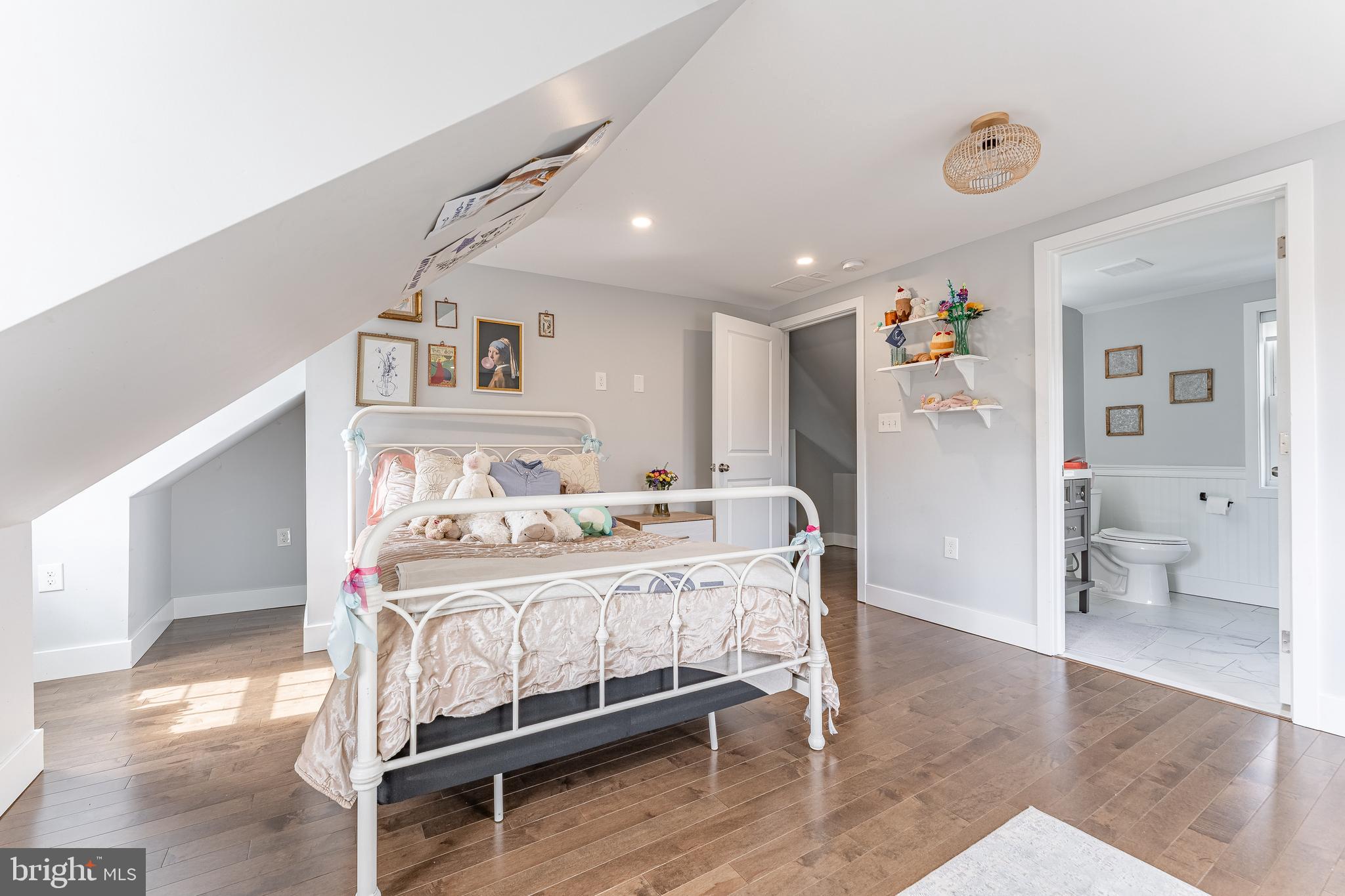 WYNNEWOOD VALLEY - Residential