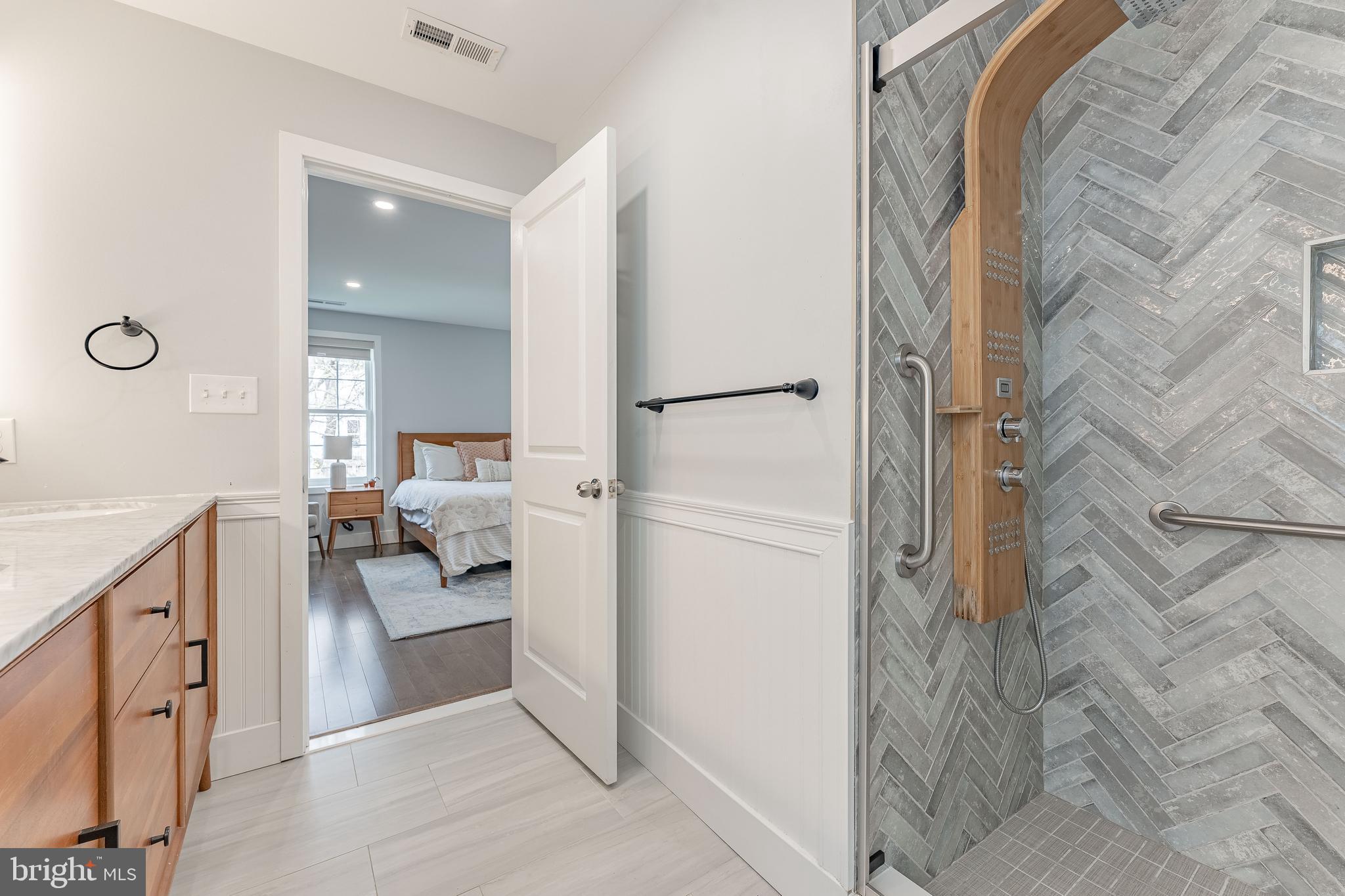 WYNNEWOOD VALLEY - Residential