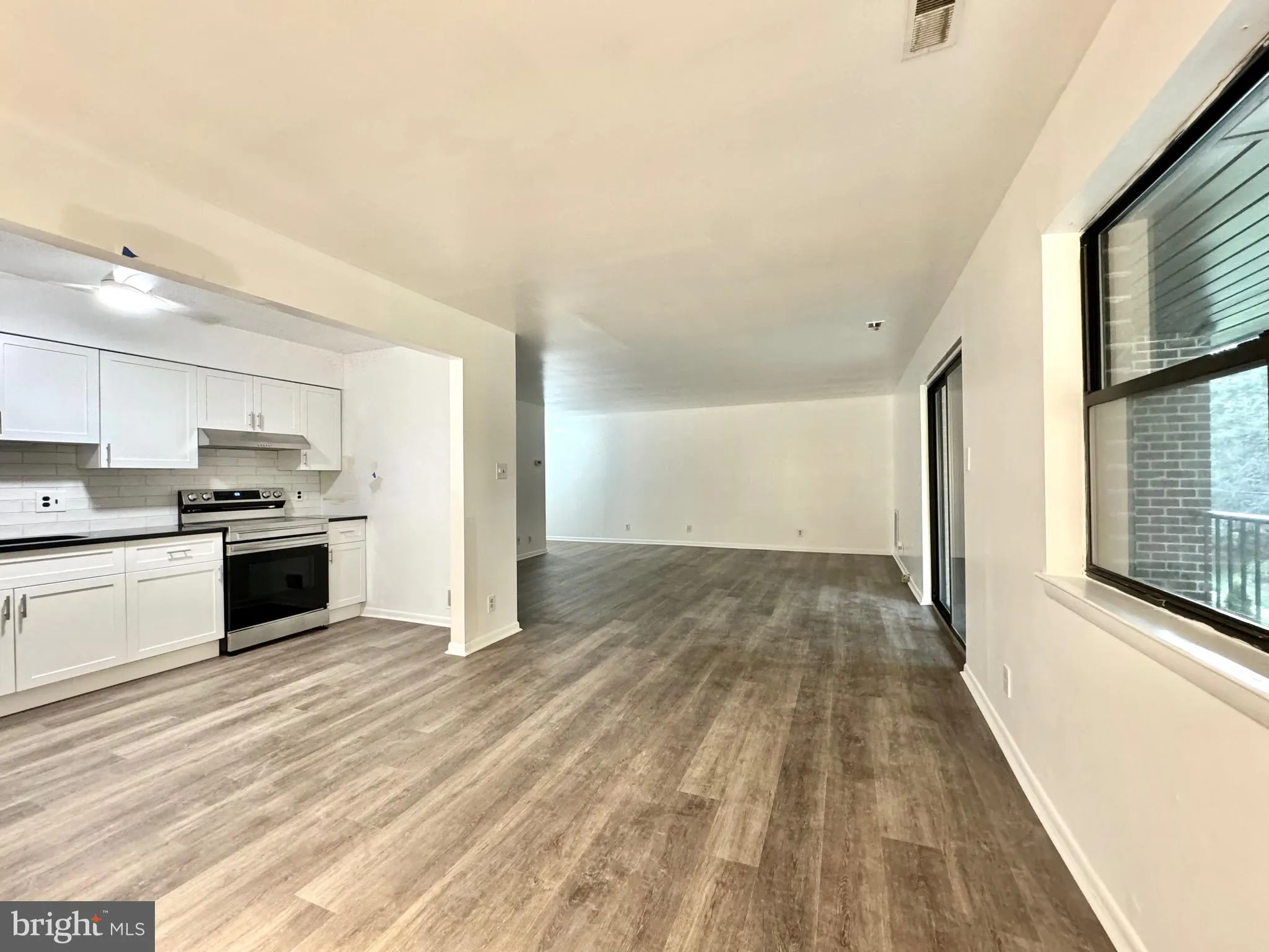 Claymont, Delaware 19703, United States, 2 Bedrooms Bedrooms, ,2 BathroomsBathrooms,Residential,Active,230327