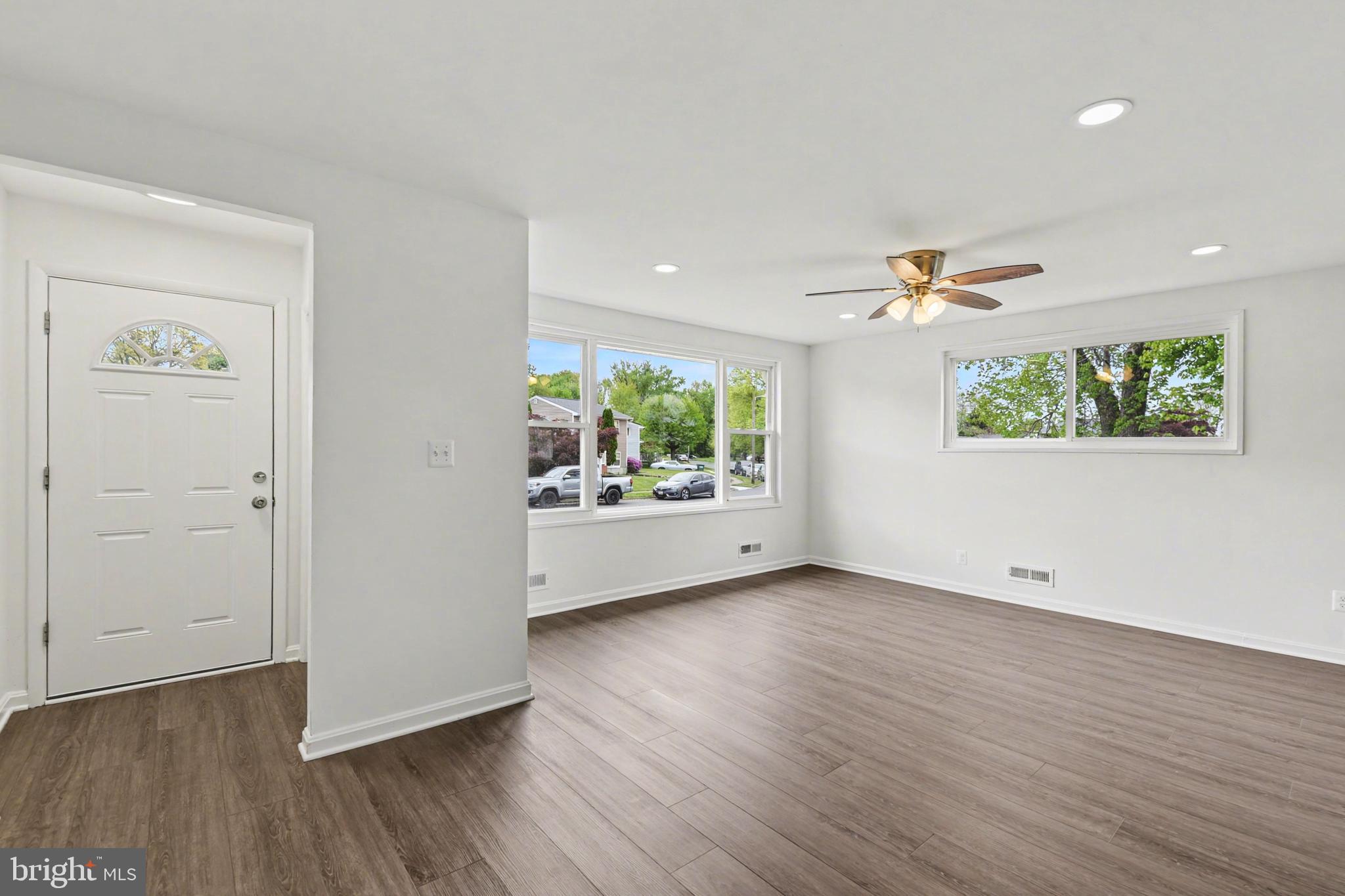 ABERDEEN HILLS - Residential