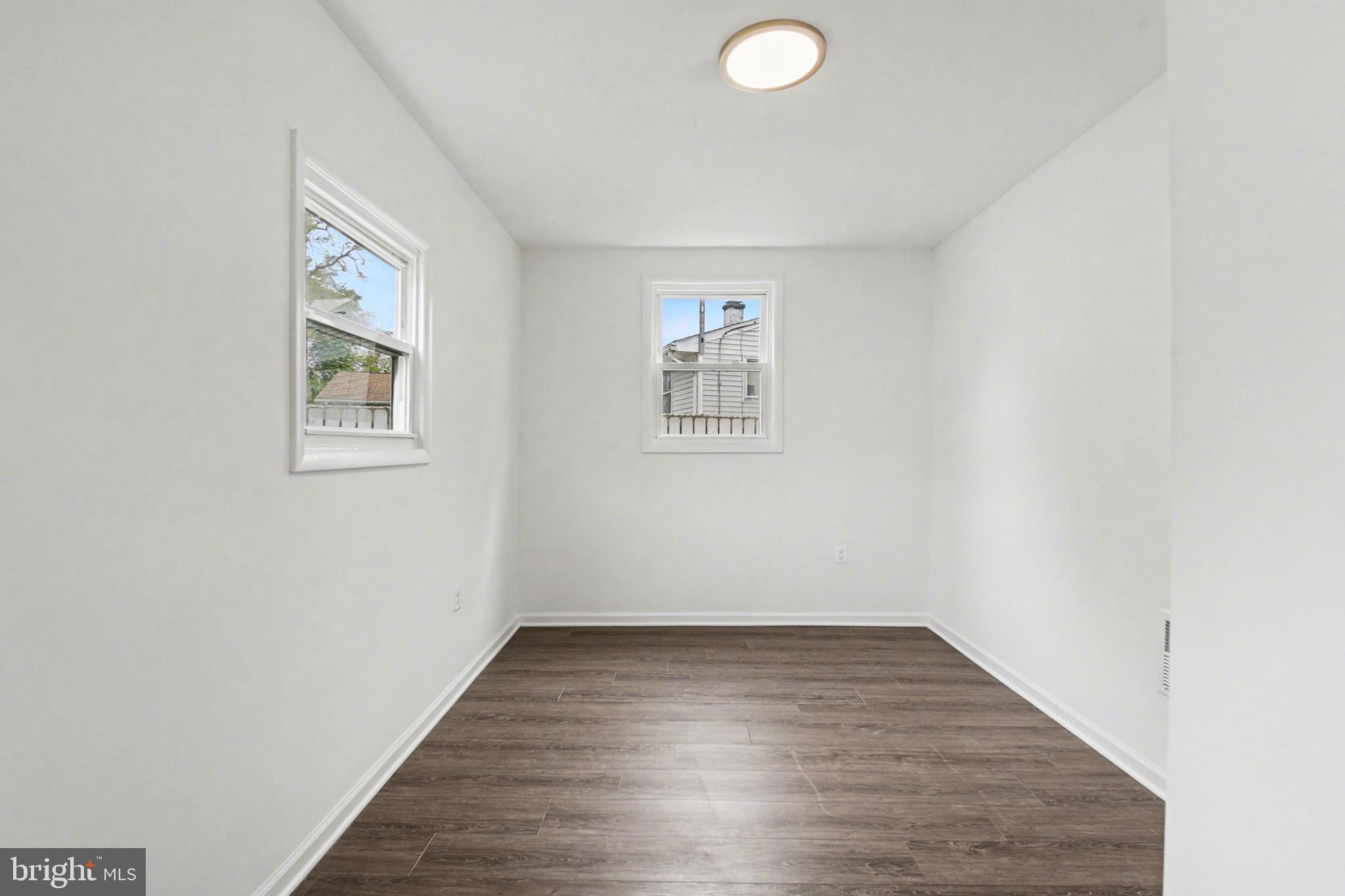 ABERDEEN HILLS - Residential