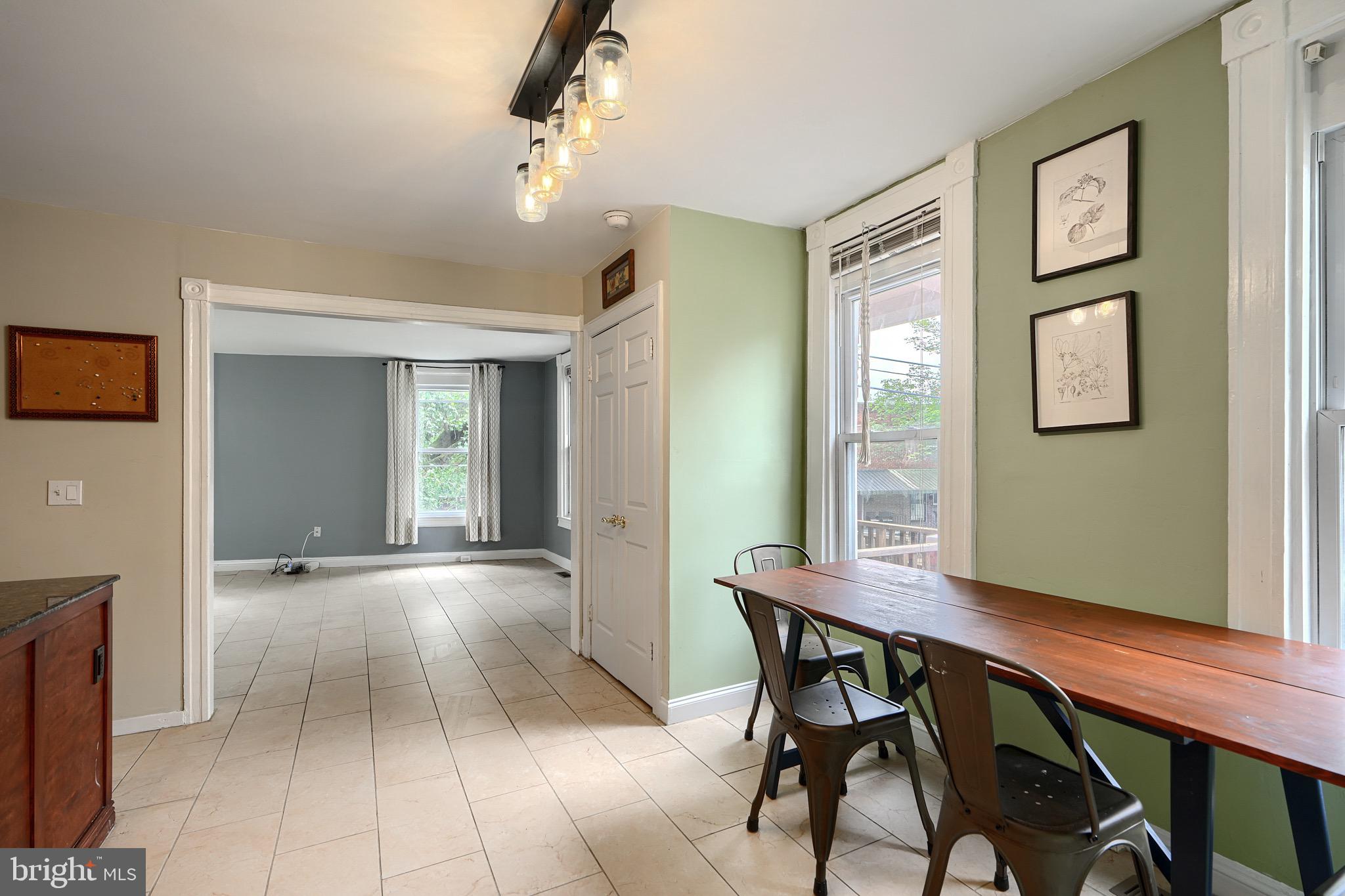 WAVERLY - Residential Lease