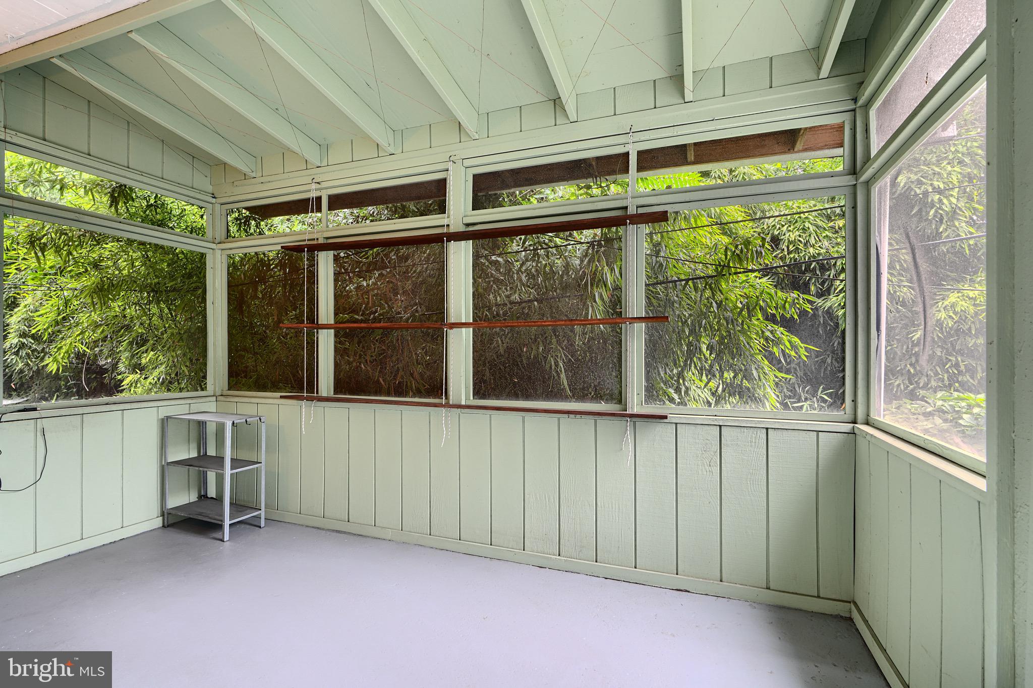 WAVERLY - Residential Lease