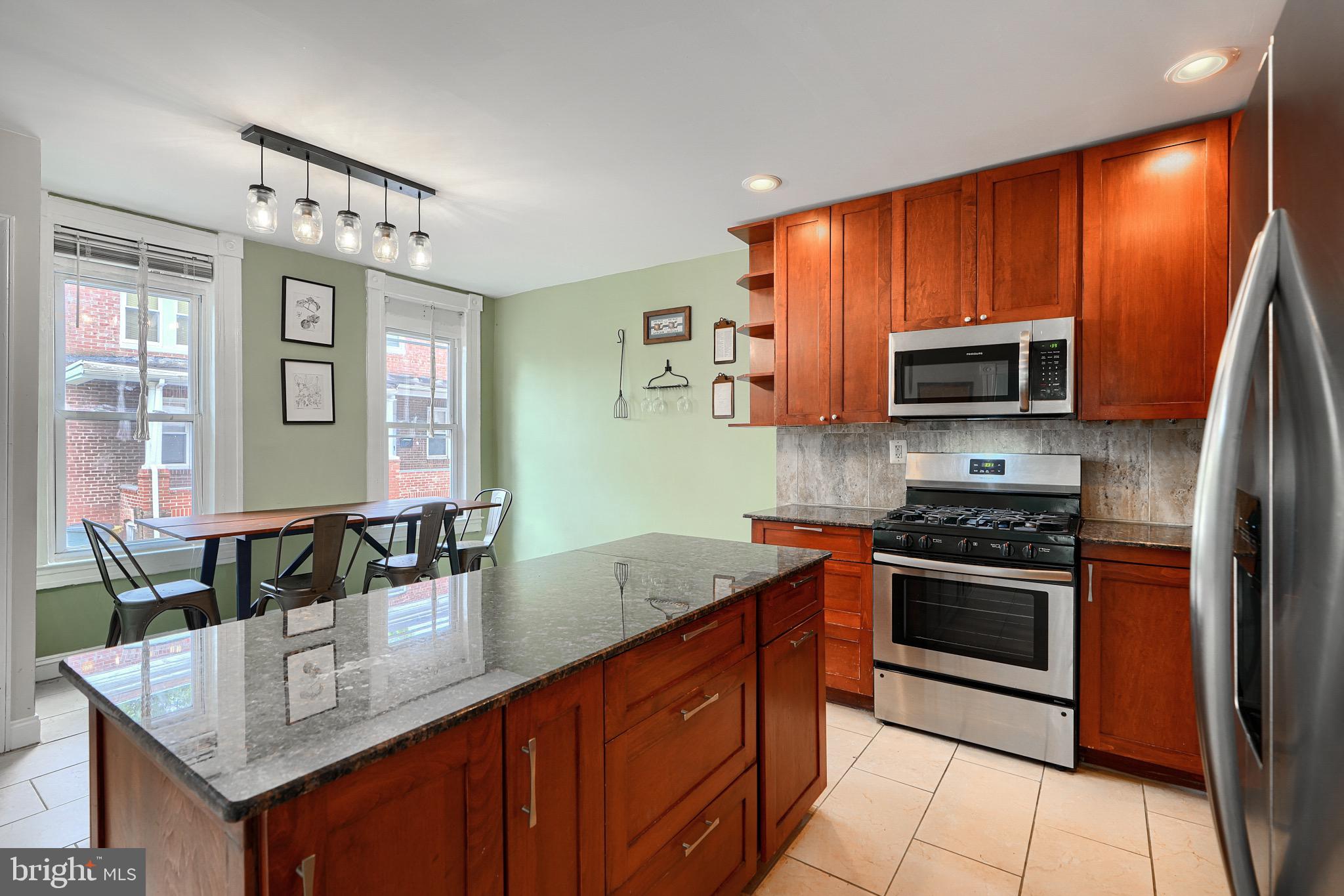 WAVERLY - Residential Lease