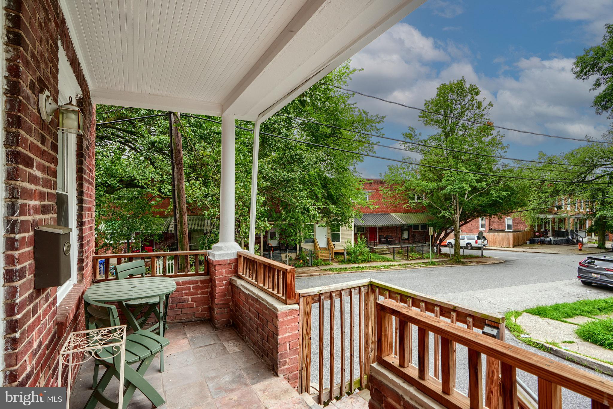 WAVERLY - Residential Lease