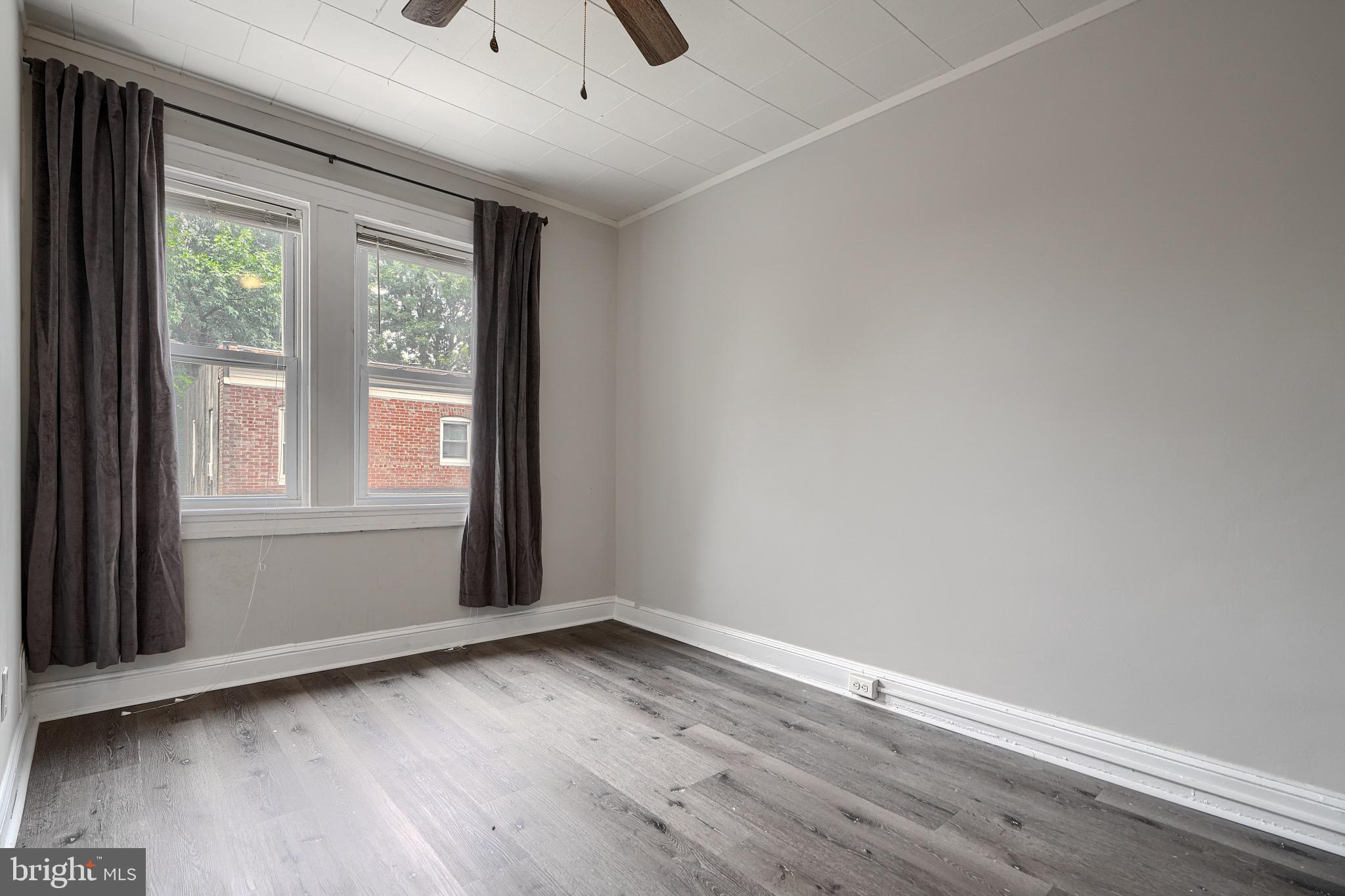 WAVERLY - Residential Lease