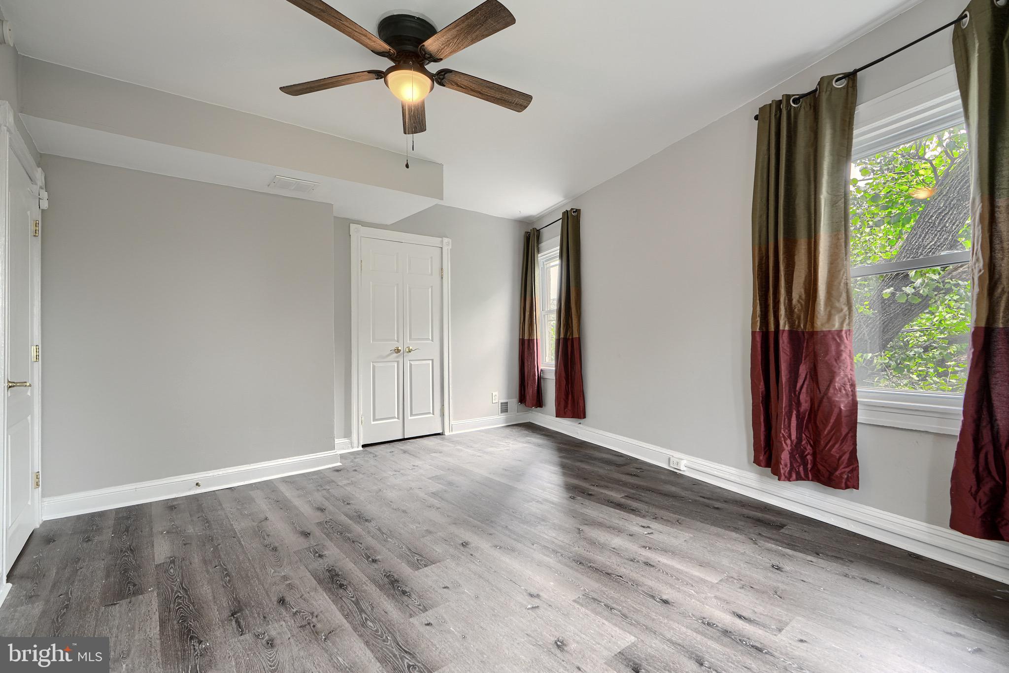 WAVERLY - Residential Lease
