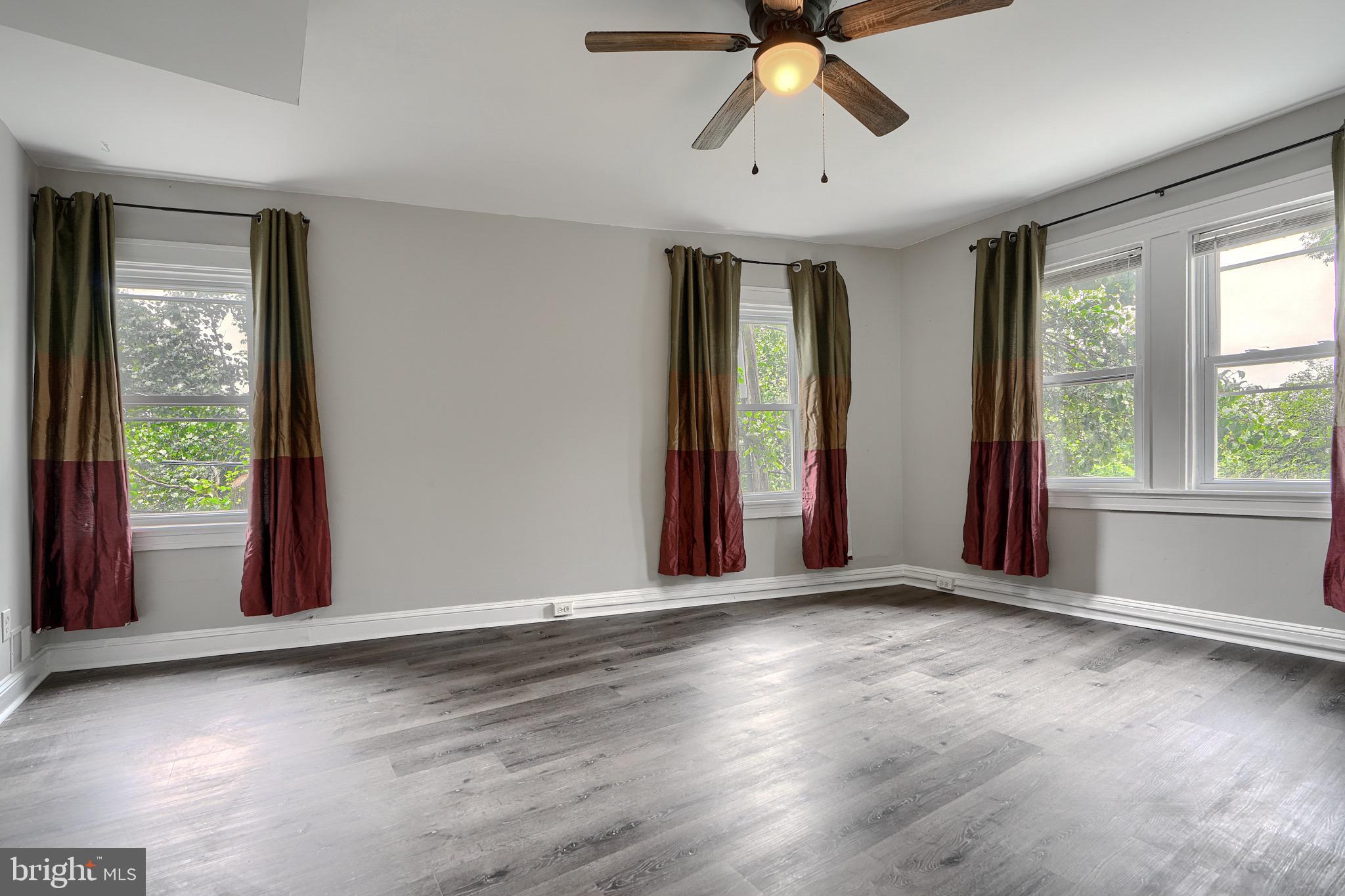 WAVERLY - Residential Lease
