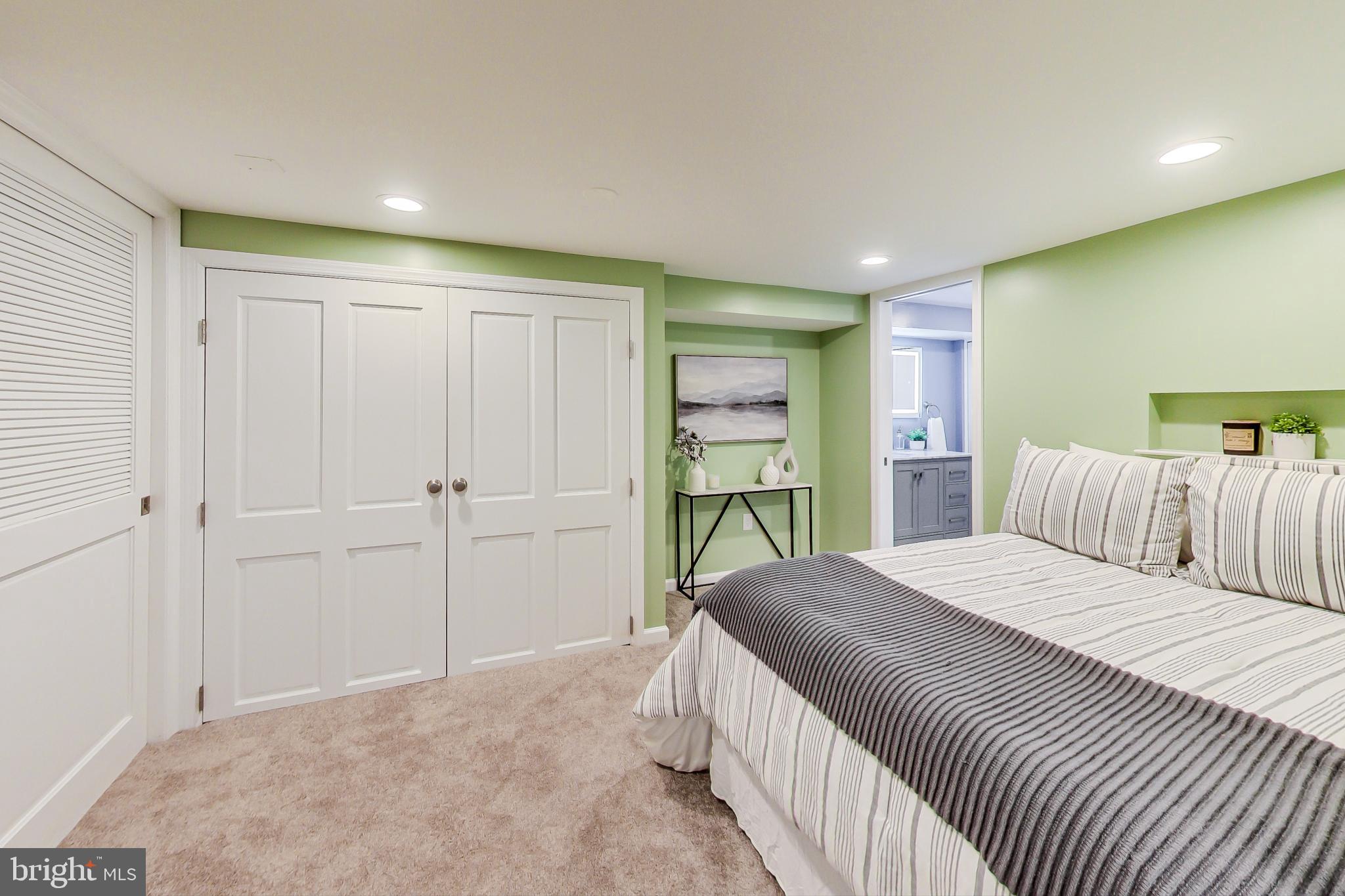 TAKOMA PARK - Residential