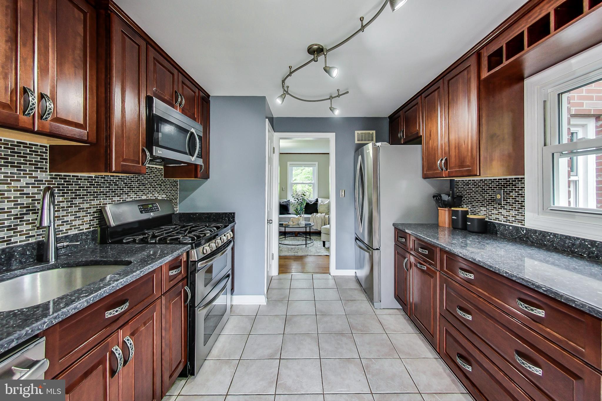 TAKOMA PARK - Residential