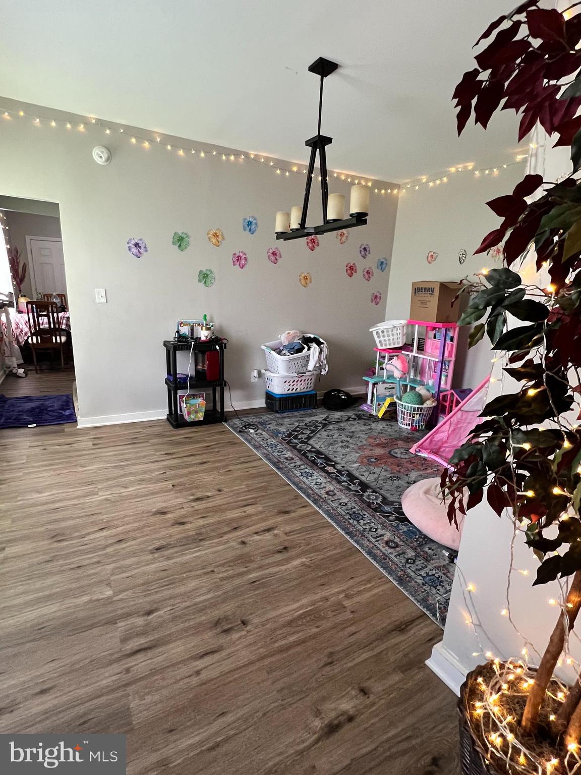 NONE AVAILABLE - Residential Income