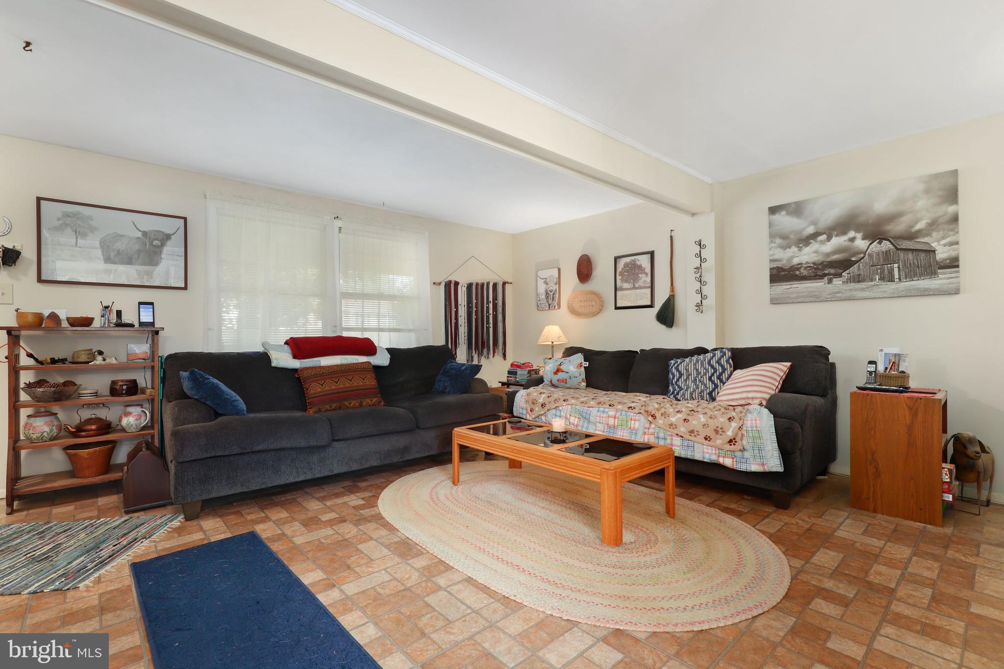 CHARLENE - Residential