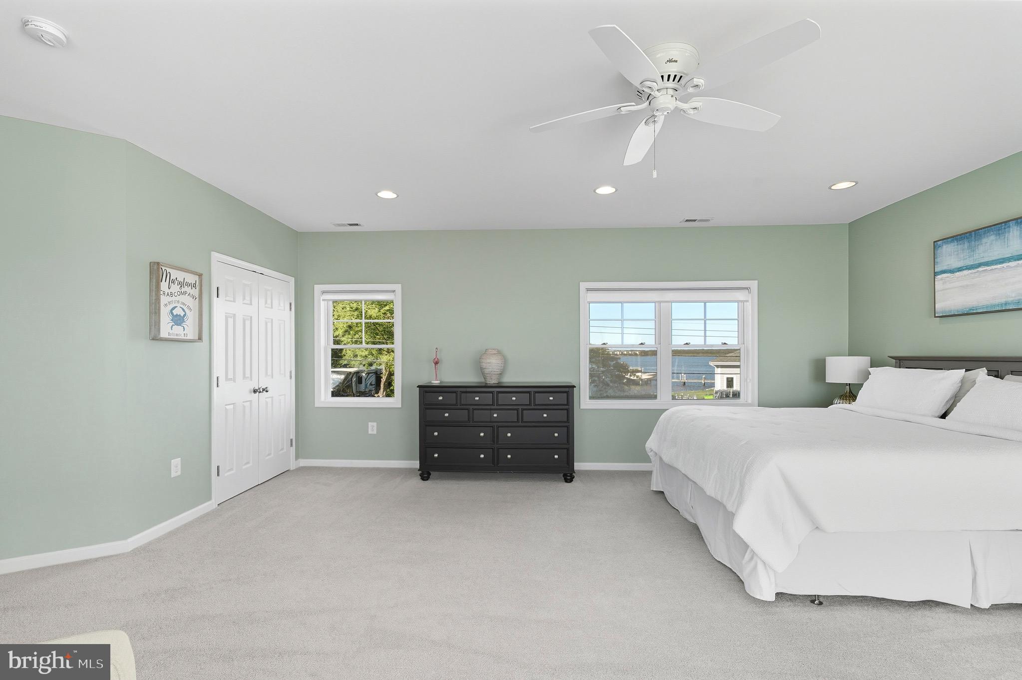 LONG POINT - Residential