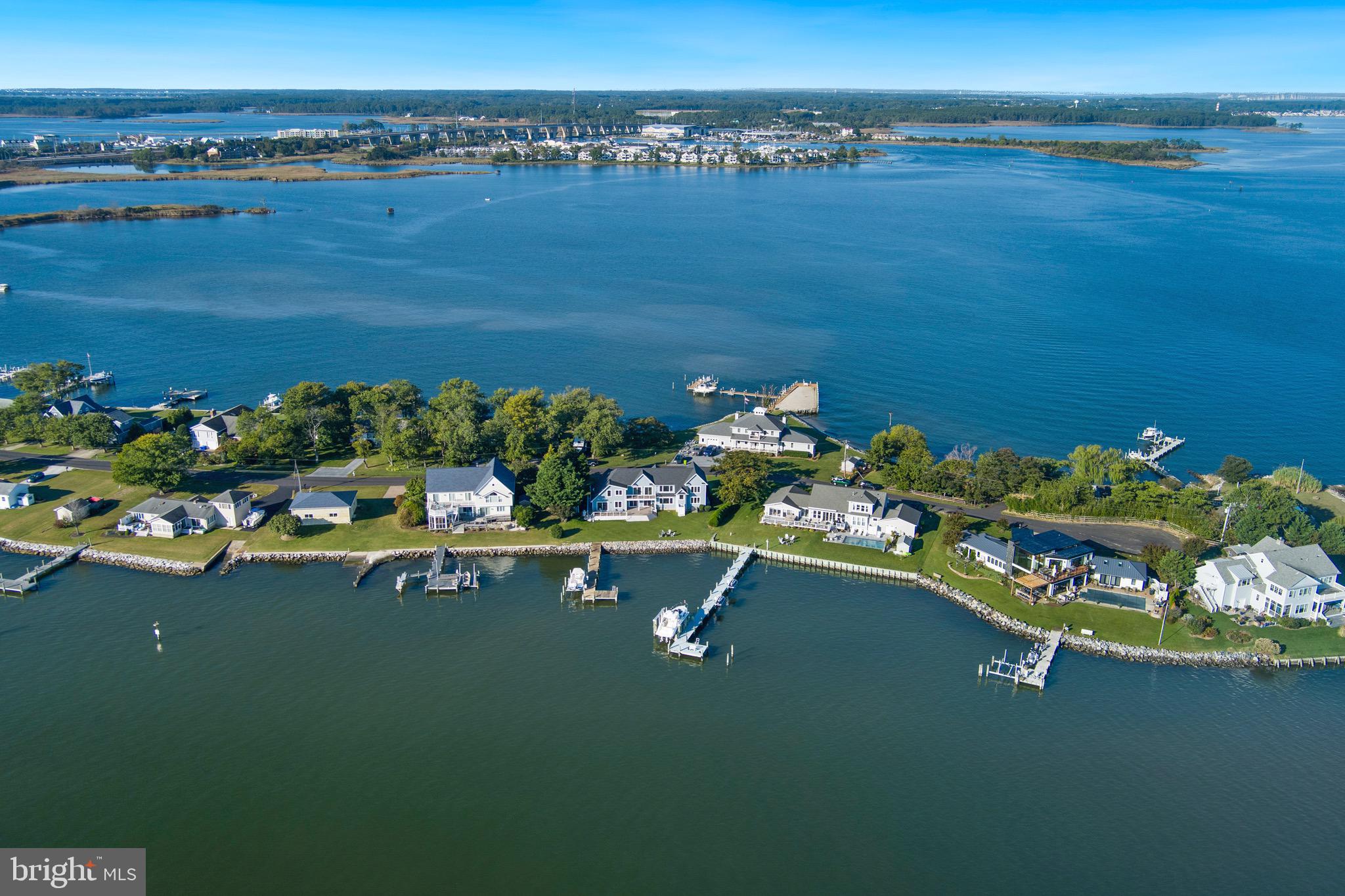 LONG POINT - Residential