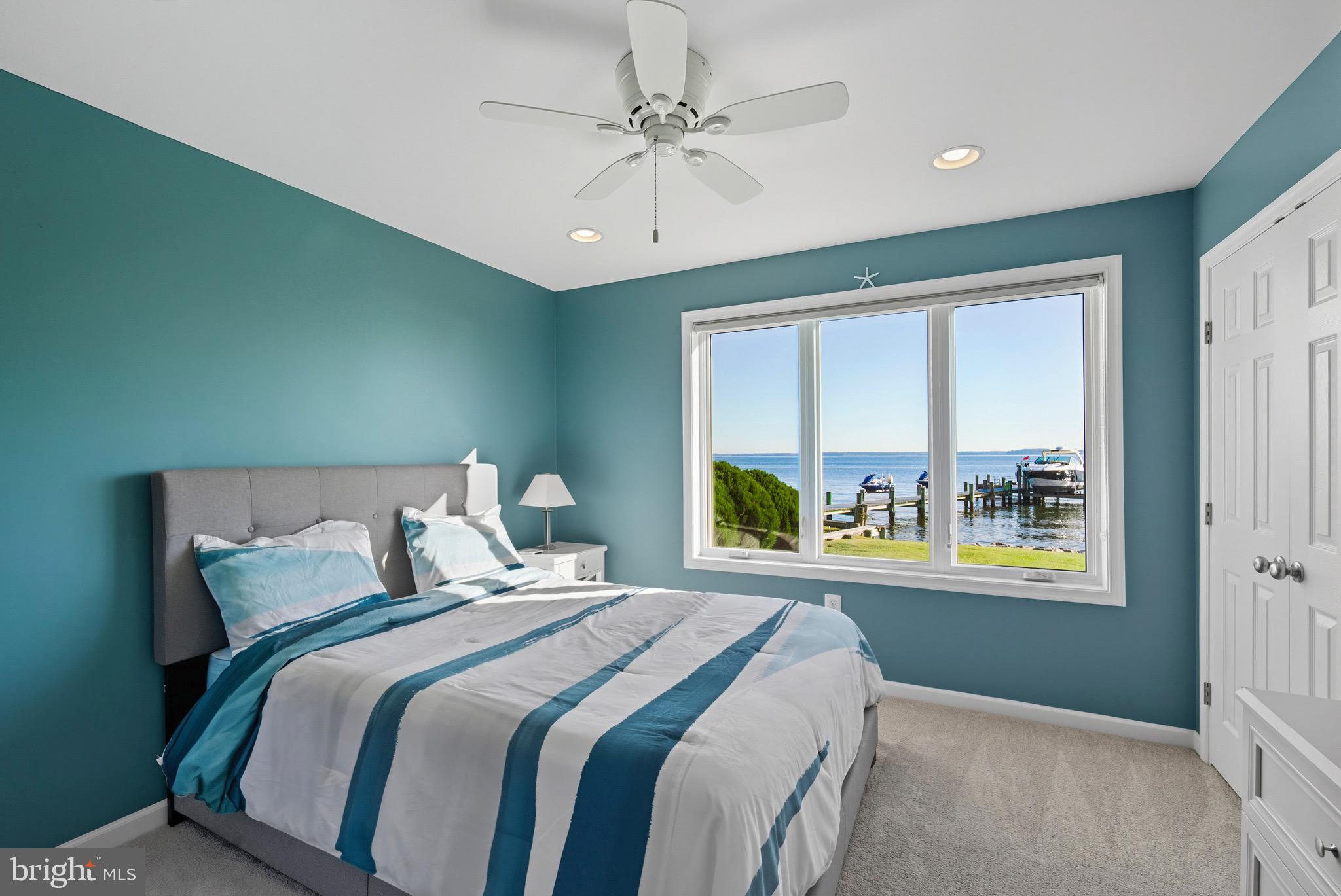 LONG POINT - Residential