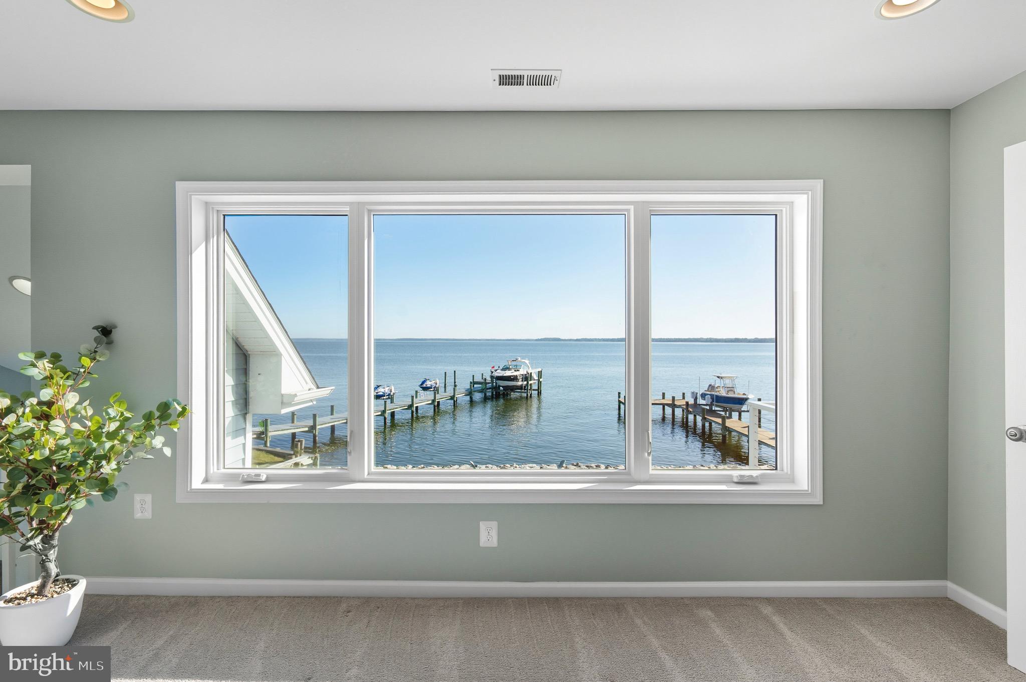 LONG POINT - Residential