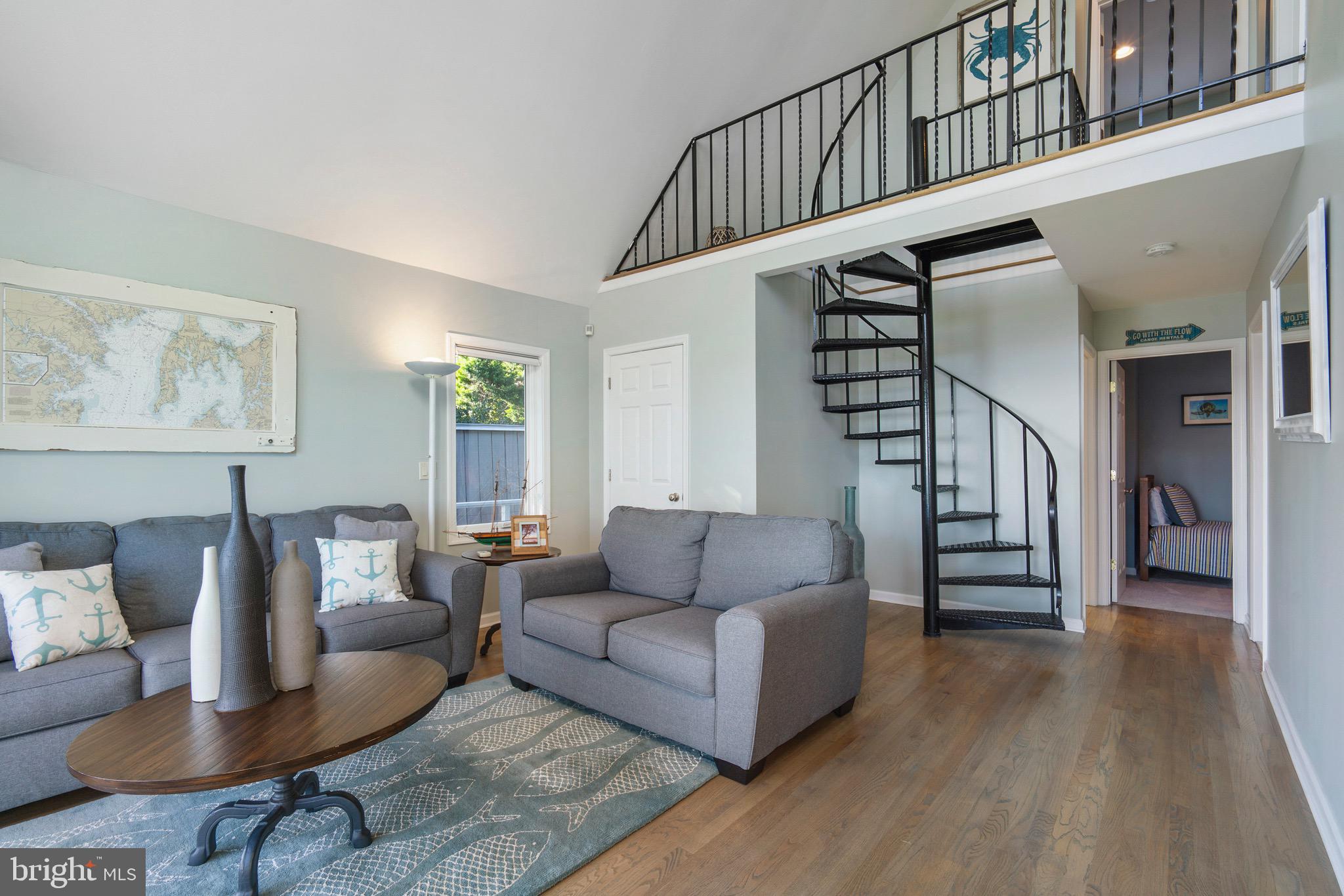 LONG POINT - Residential