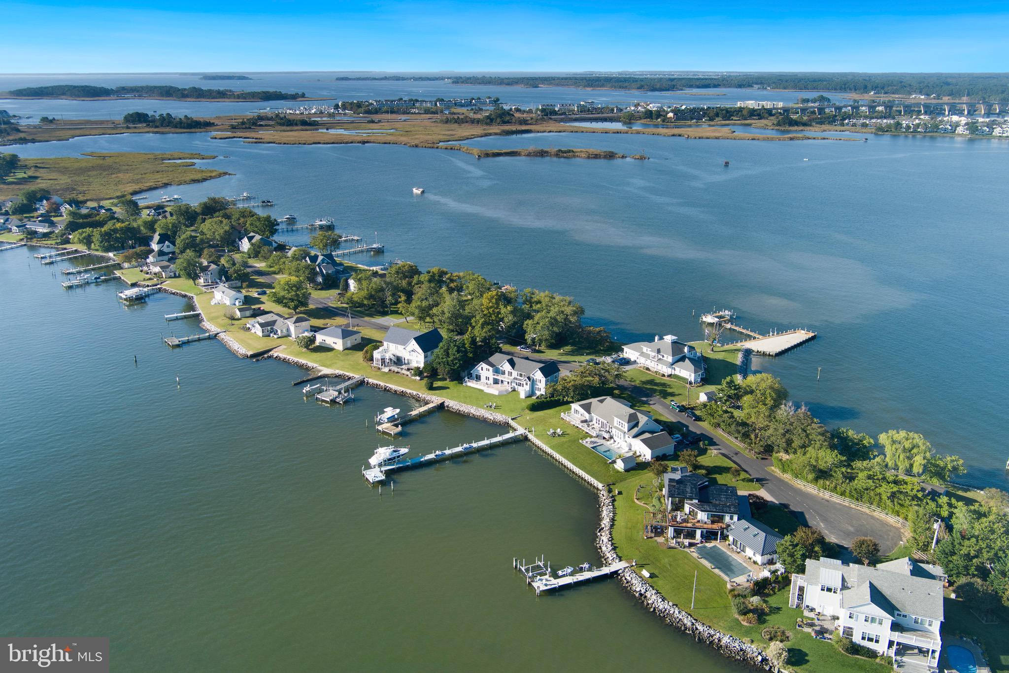 LONG POINT - Residential