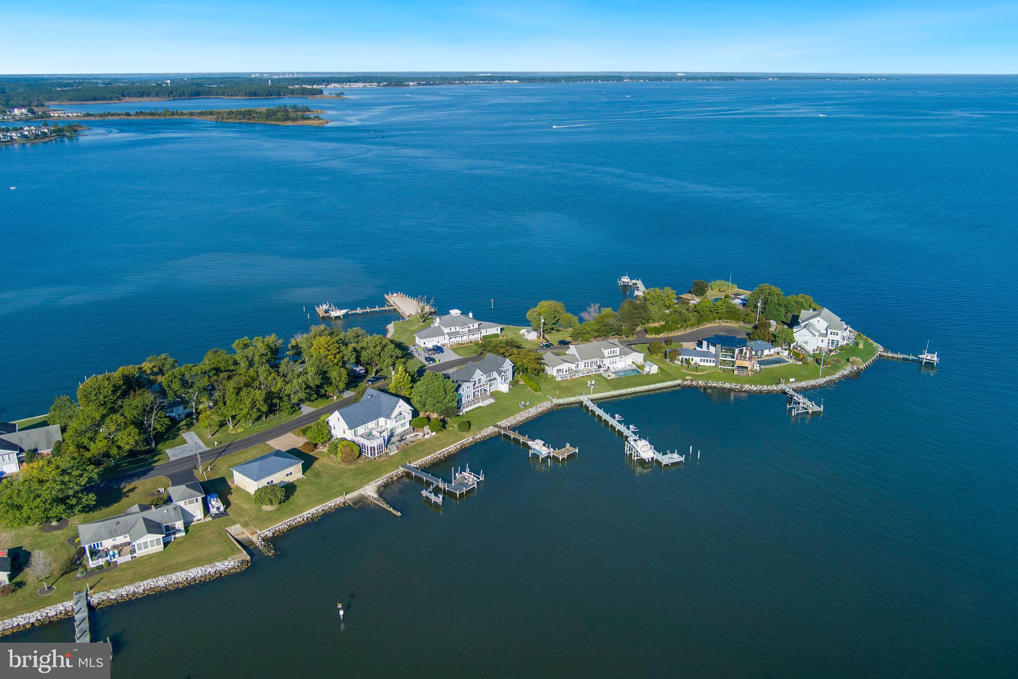 LONG POINT - Residential