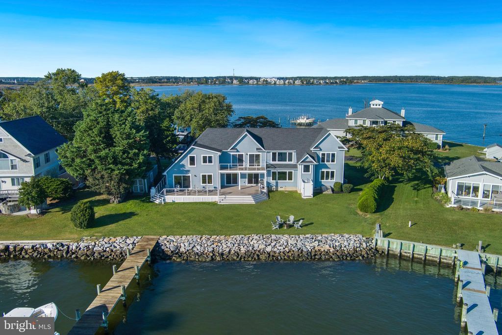 Photo of 1026 Long Point Road, GRASONVILLE, MD 21638 (MLS # MDQA2015134)