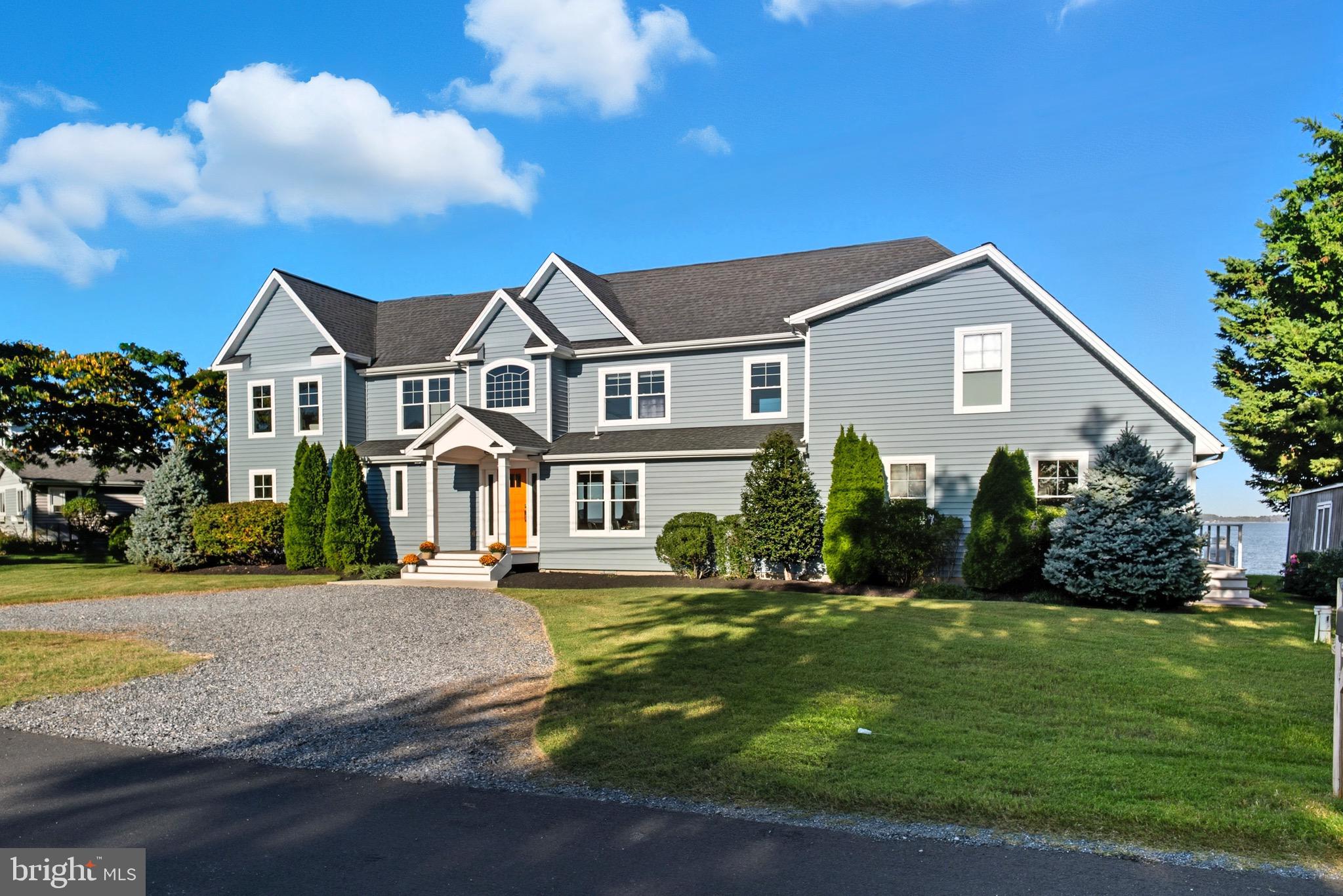 LONG POINT - Residential