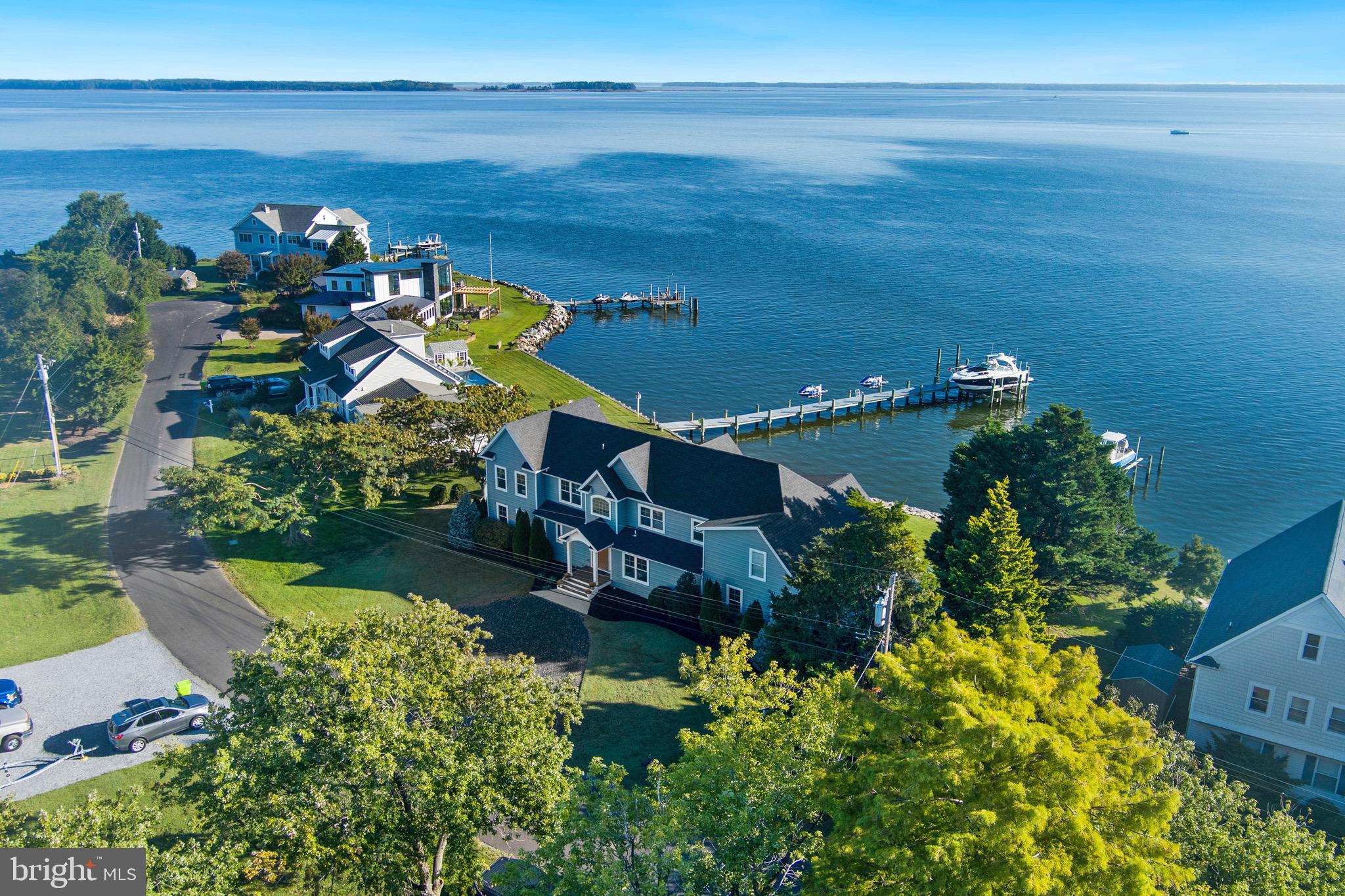 LONG POINT - Residential