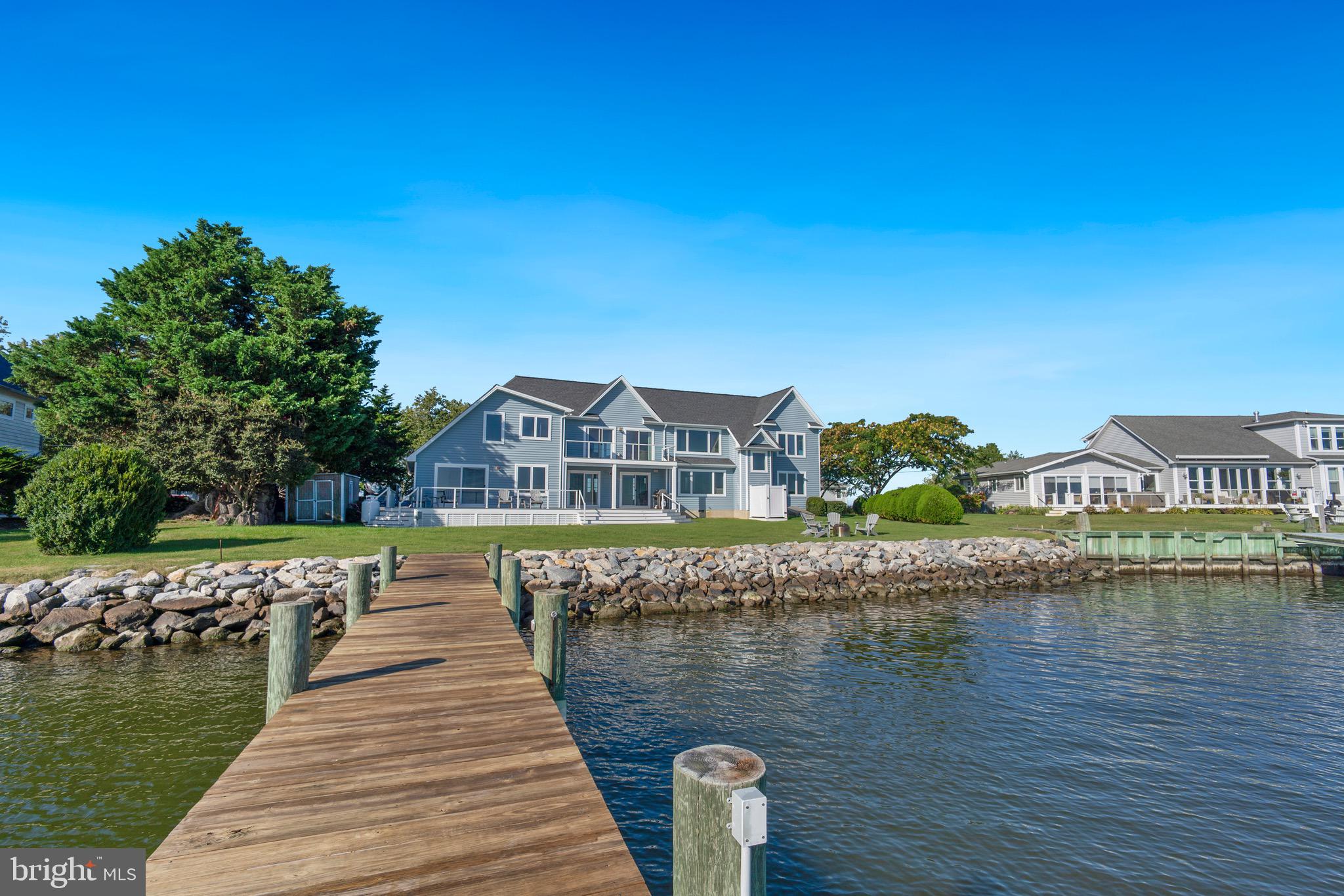 LONG POINT - Residential