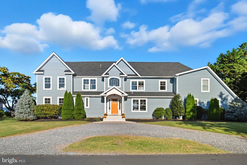 Photo of 1026 Long Point Road, GRASONVILLE, MD 21638 (MLS # MDQA2015134)