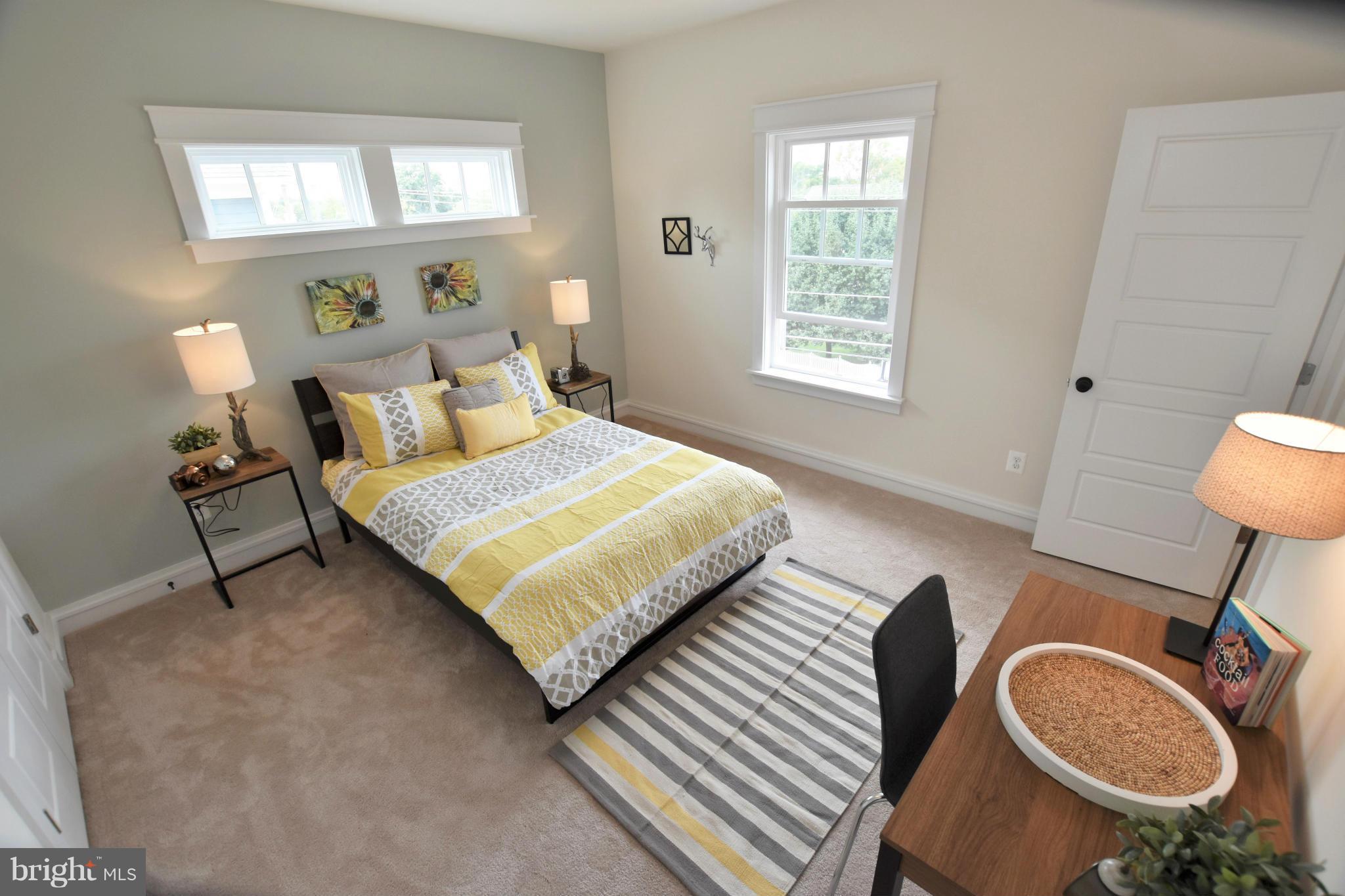 MONROE HILL - Residential