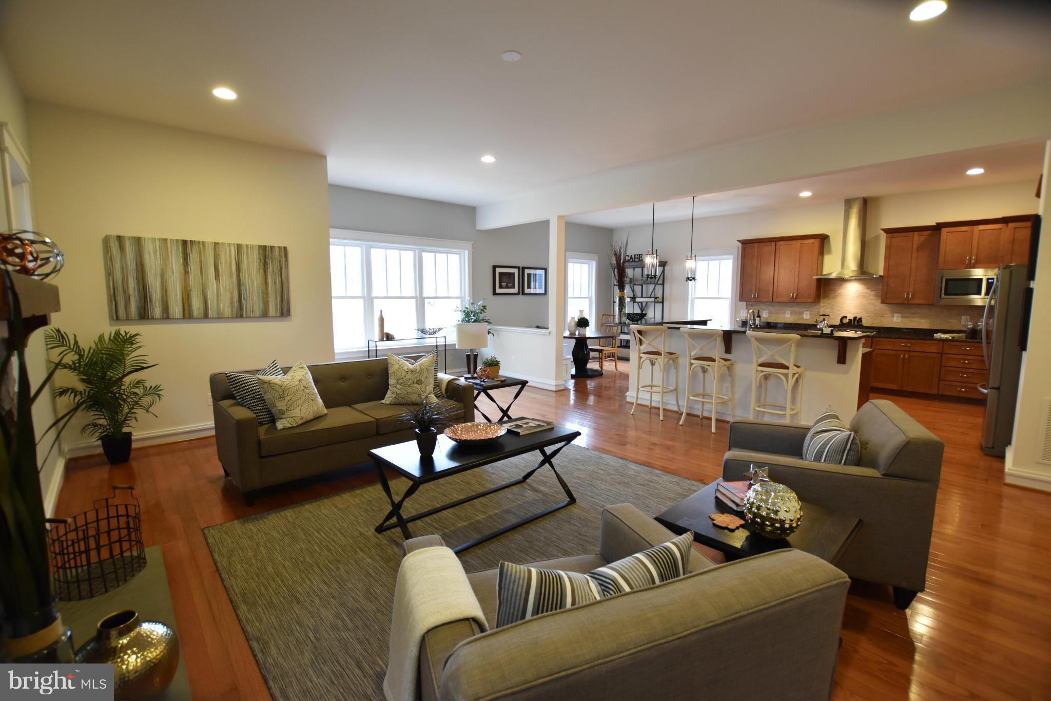 MONROE HILL - Residential