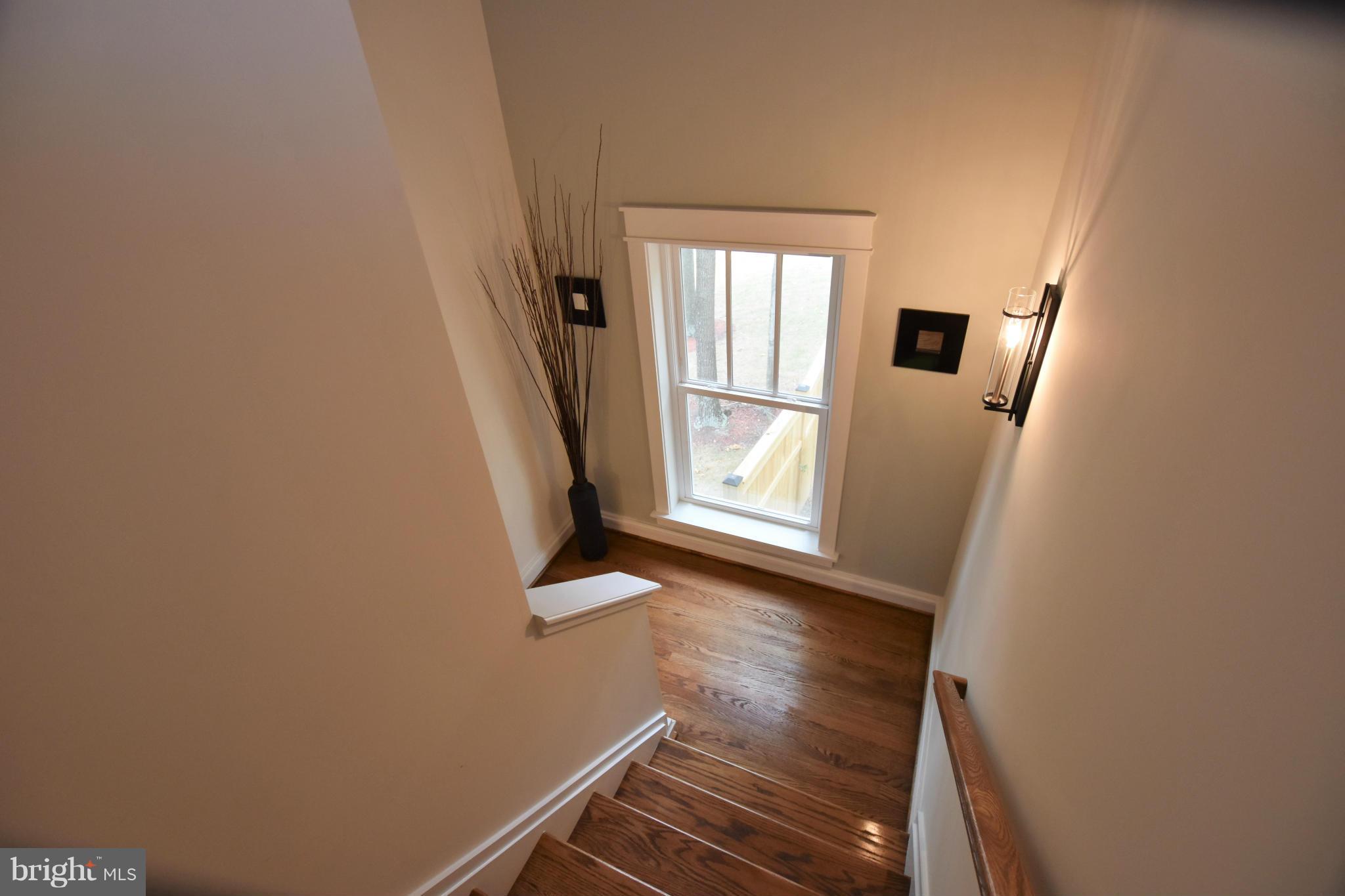 MONROE HILL - Residential