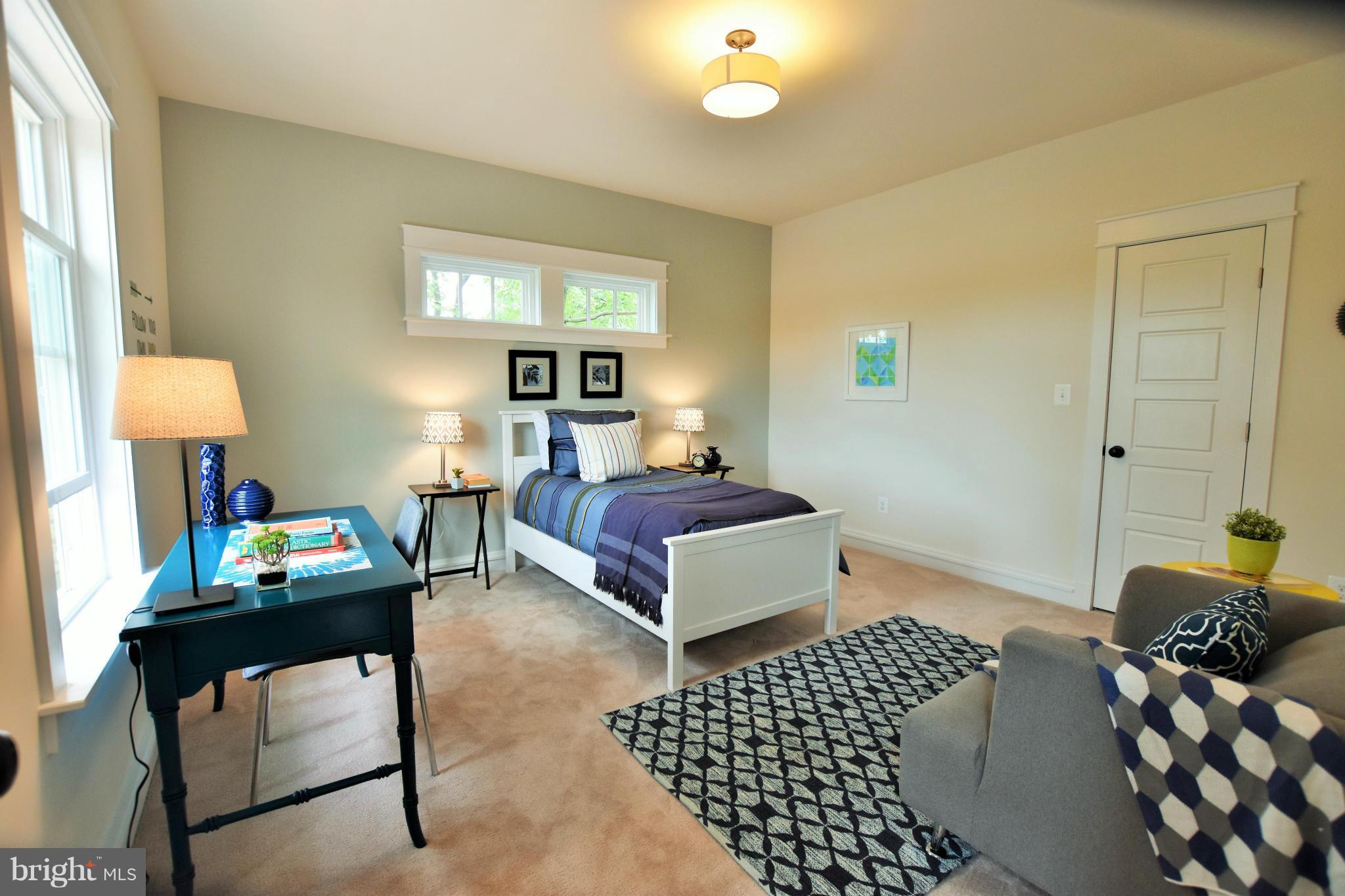 MONROE HILL - Residential