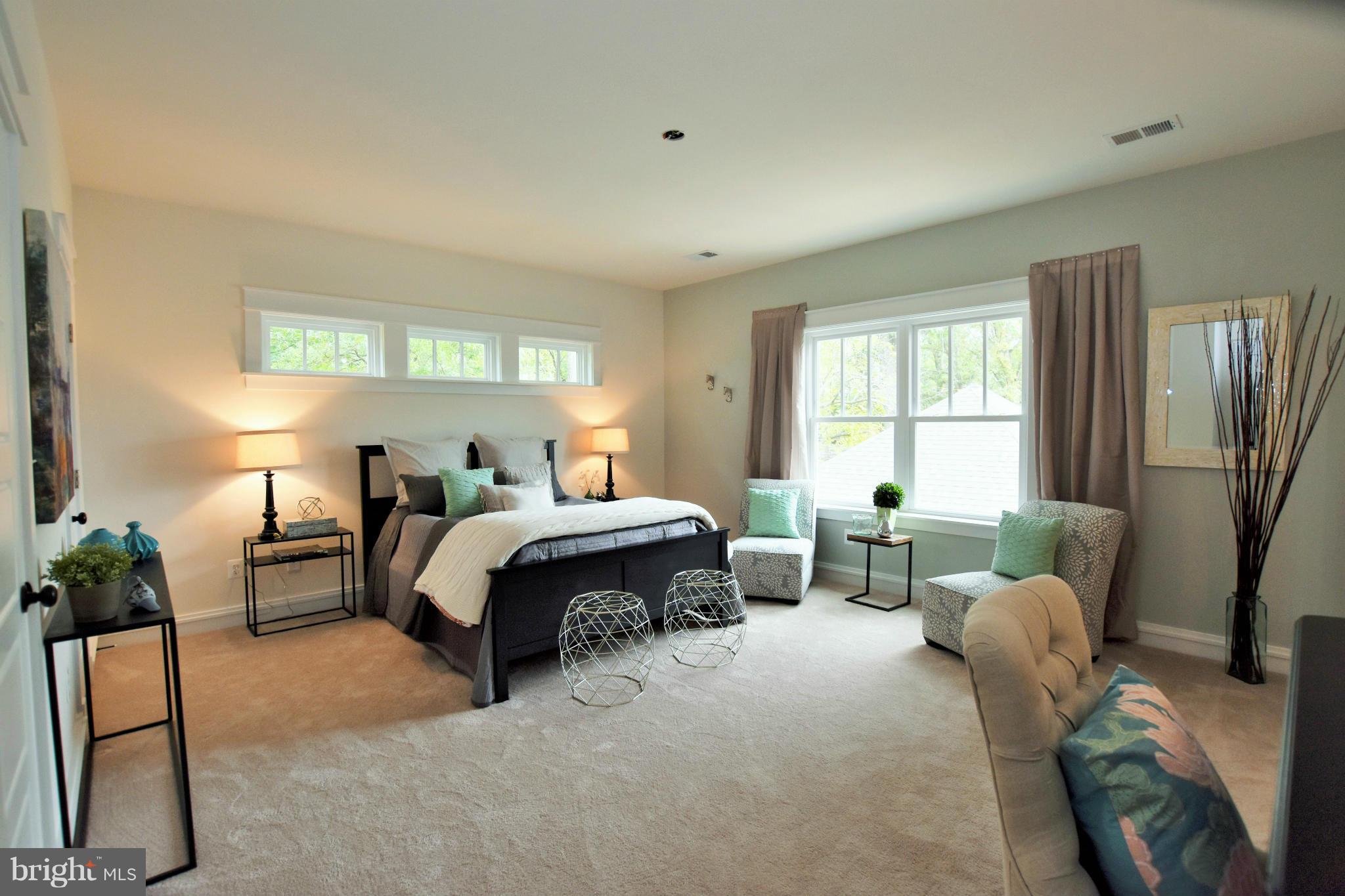 MONROE HILL - Residential