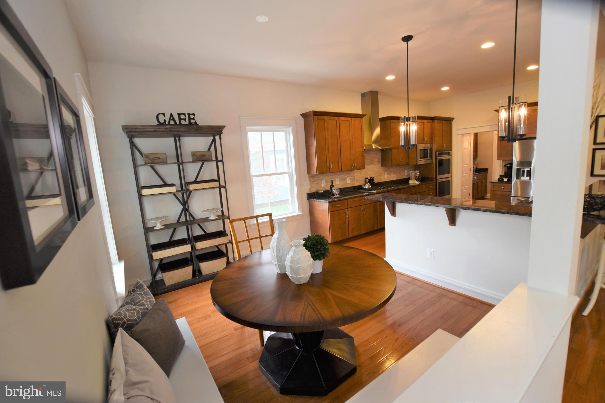 MONROE HILL - Residential