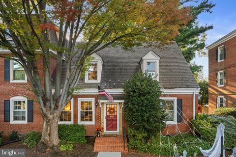 4706 30TH STREET S 2153 ARLINGTON VA 22206