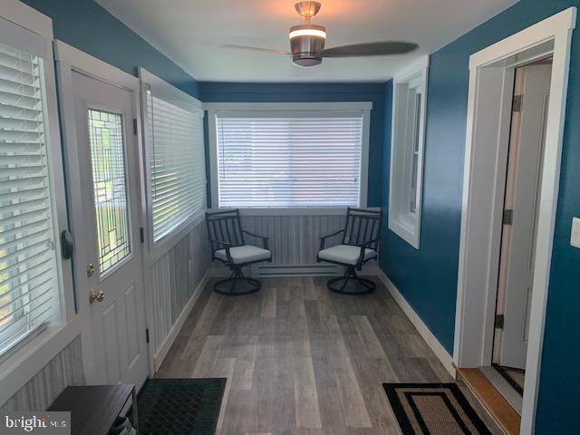 DEALE BEACH - Residential