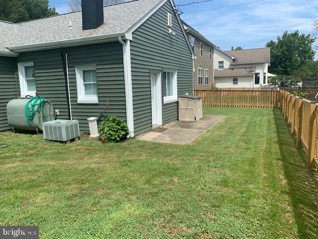 DEALE BEACH - Residential