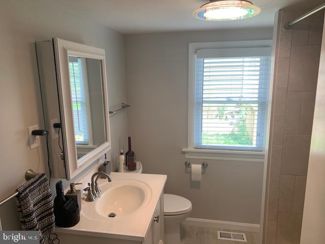 DEALE BEACH - Residential