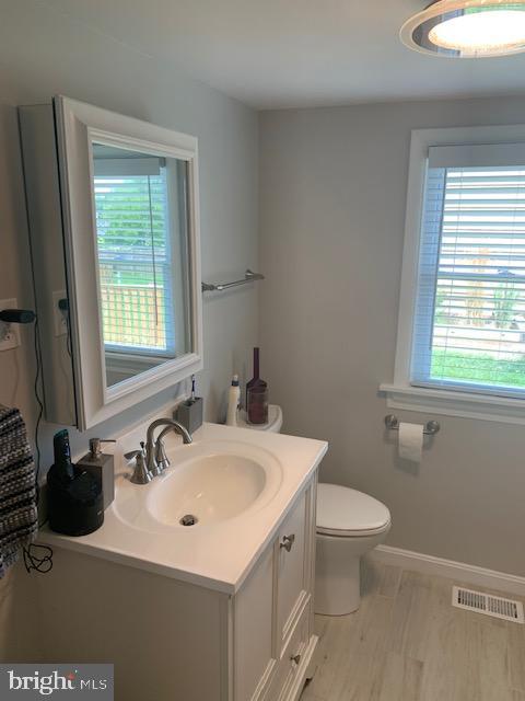 DEALE BEACH - Residential