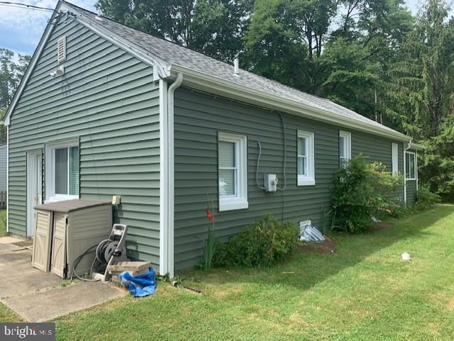 DEALE BEACH - Residential