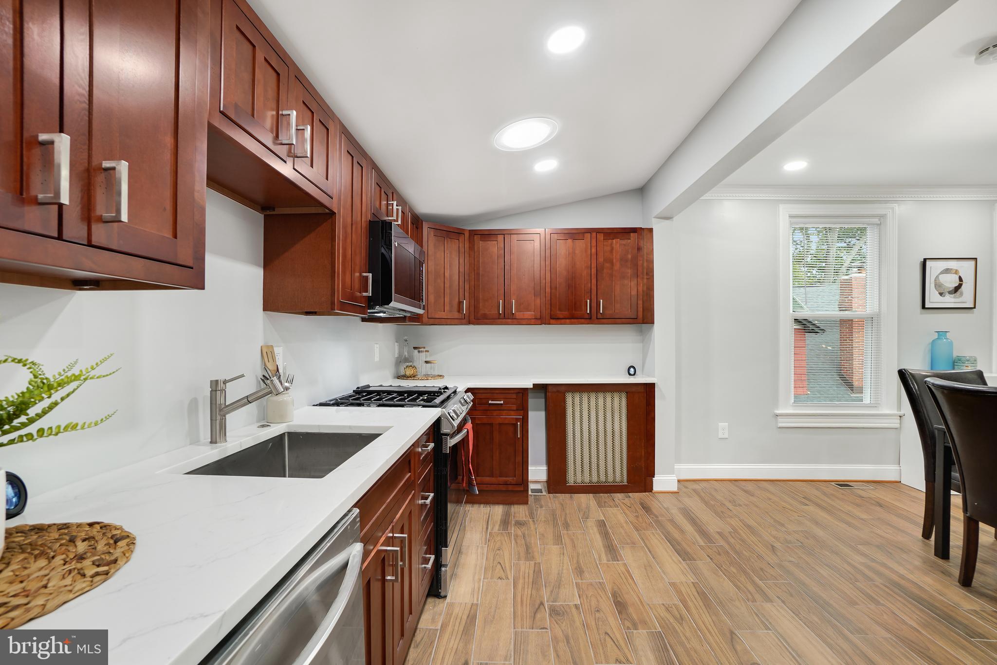 TAKOMA PARK - Residential