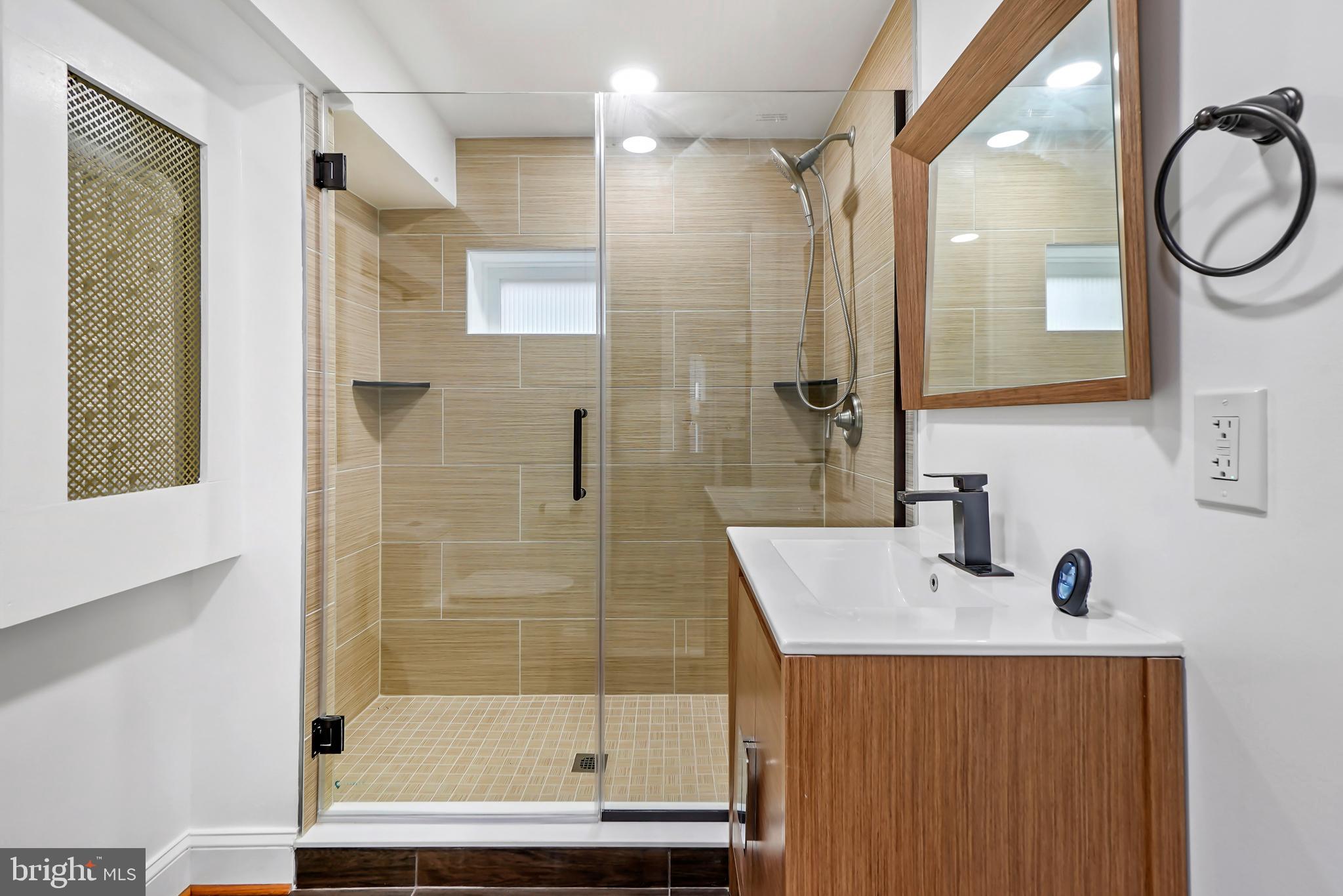 TAKOMA PARK - Residential