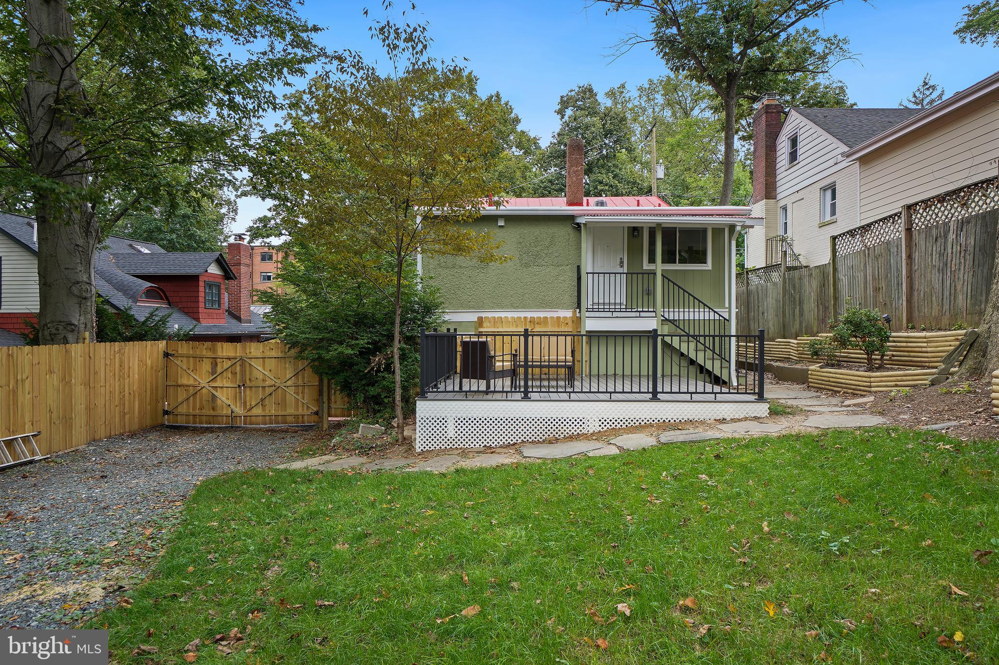 TAKOMA PARK - Residential