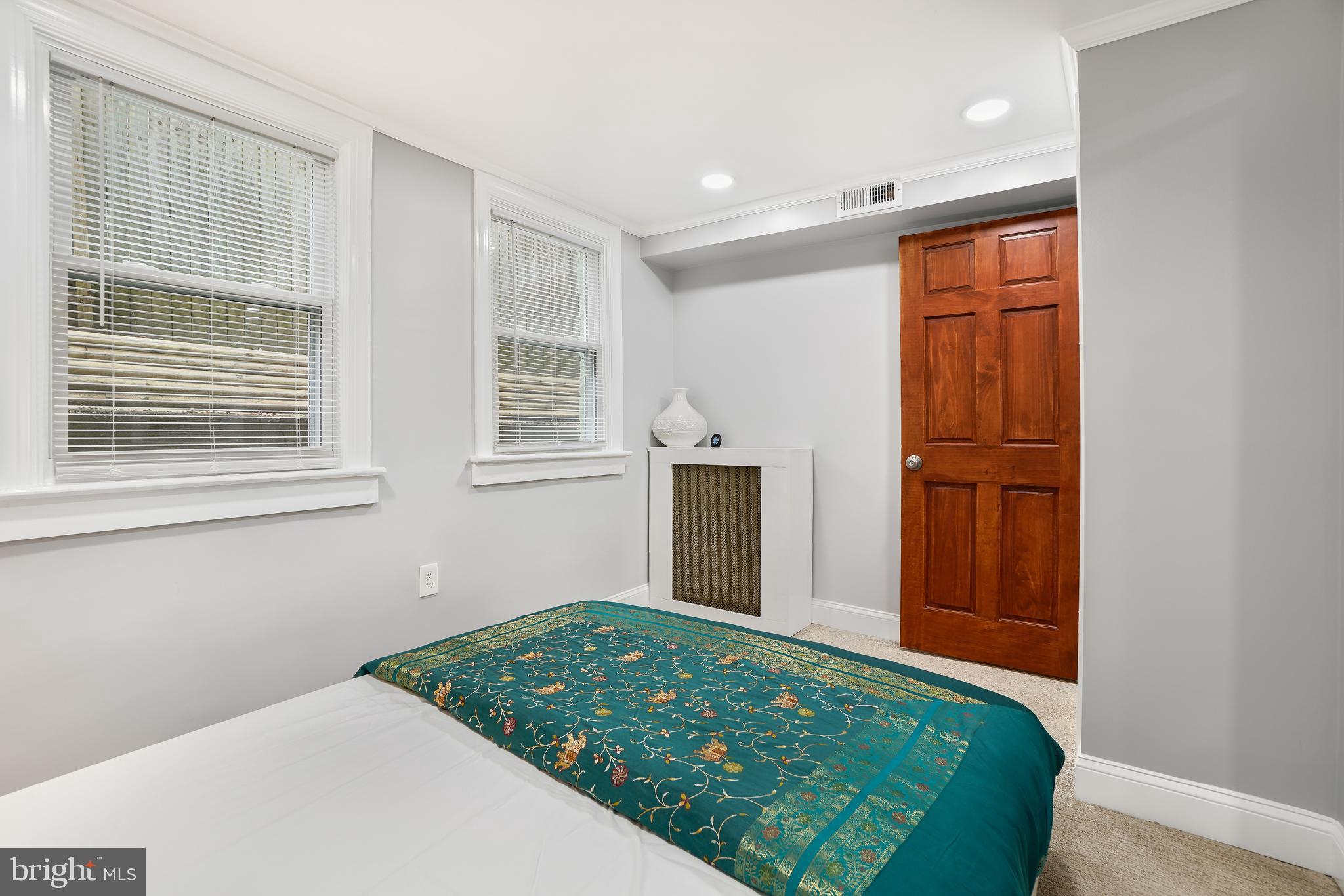 TAKOMA PARK - Residential