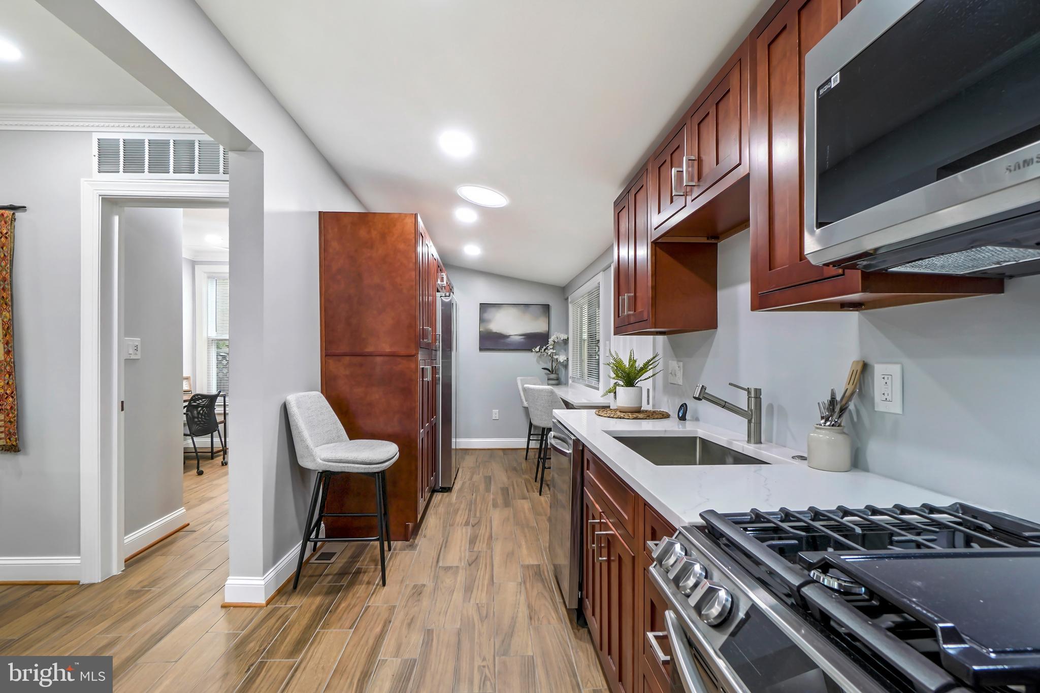 TAKOMA PARK - Residential